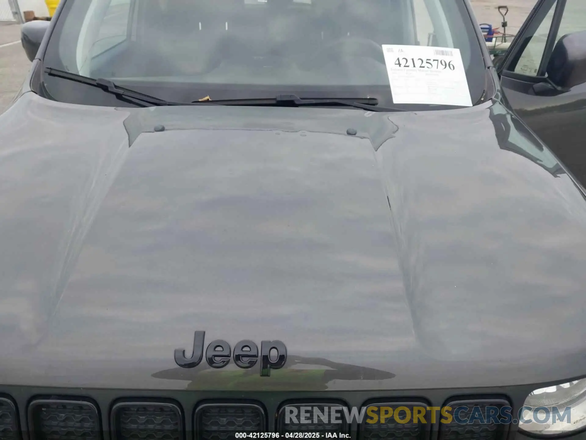 6 Photograph of a damaged car ZACNJBBBXKPJ77405 JEEP RENEGADE 2019
