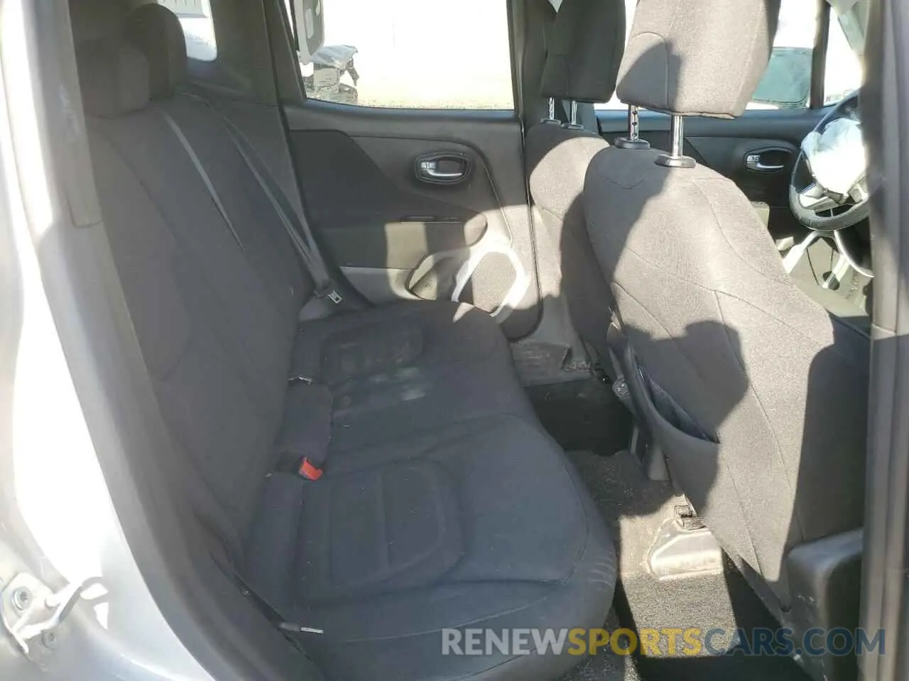 12 Photograph of a damaged car ZACNJBBBXKPK03355 JEEP RENEGADE 2019