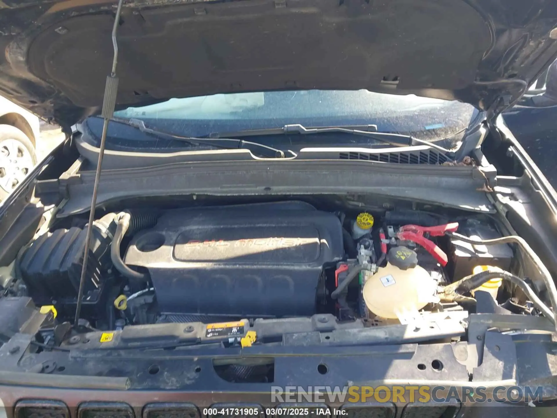 10 Photograph of a damaged car ZACNJBBBXKPK18647 JEEP RENEGADE 2019