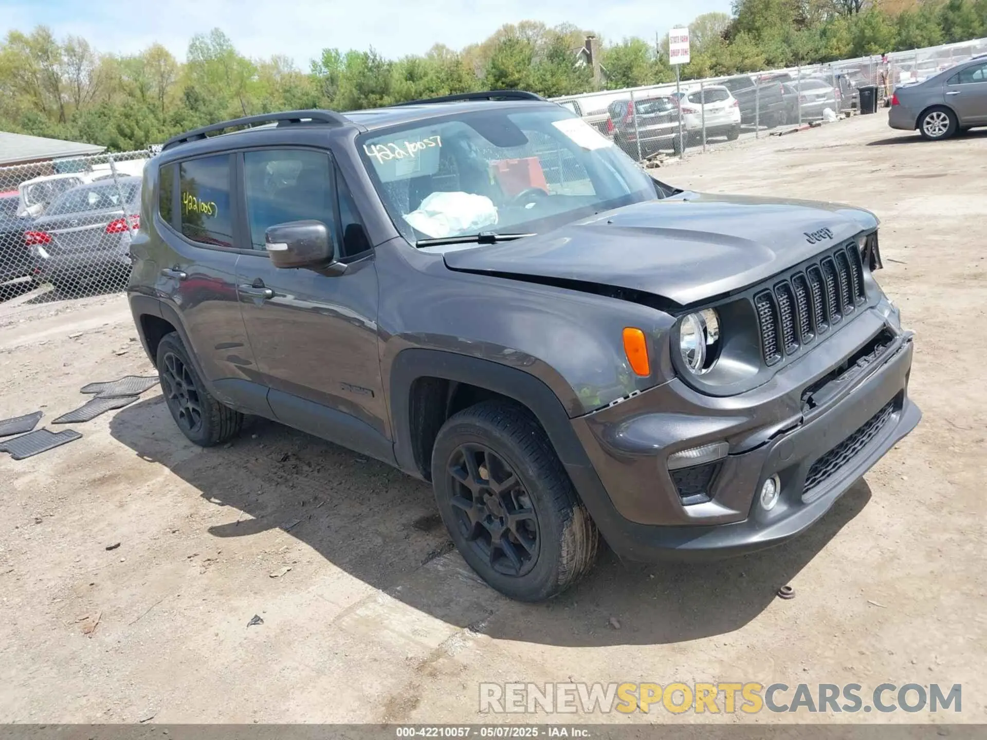 1 Photograph of a damaged car ZACNJBBBXKPK55553 JEEP RENEGADE 2019