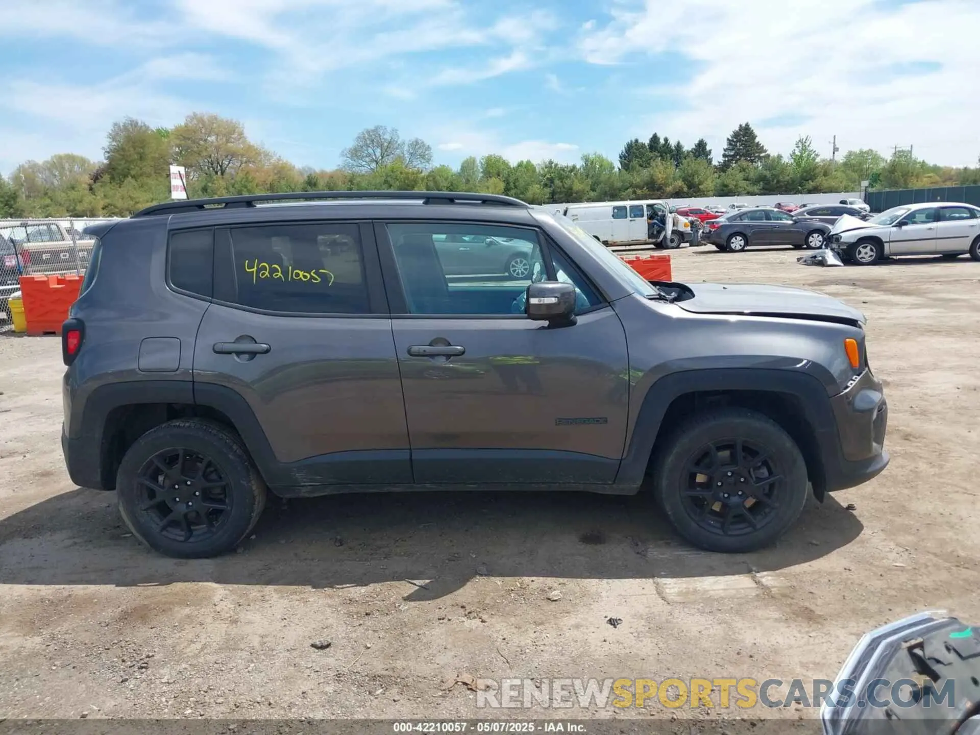 13 Photograph of a damaged car ZACNJBBBXKPK55553 JEEP RENEGADE 2019