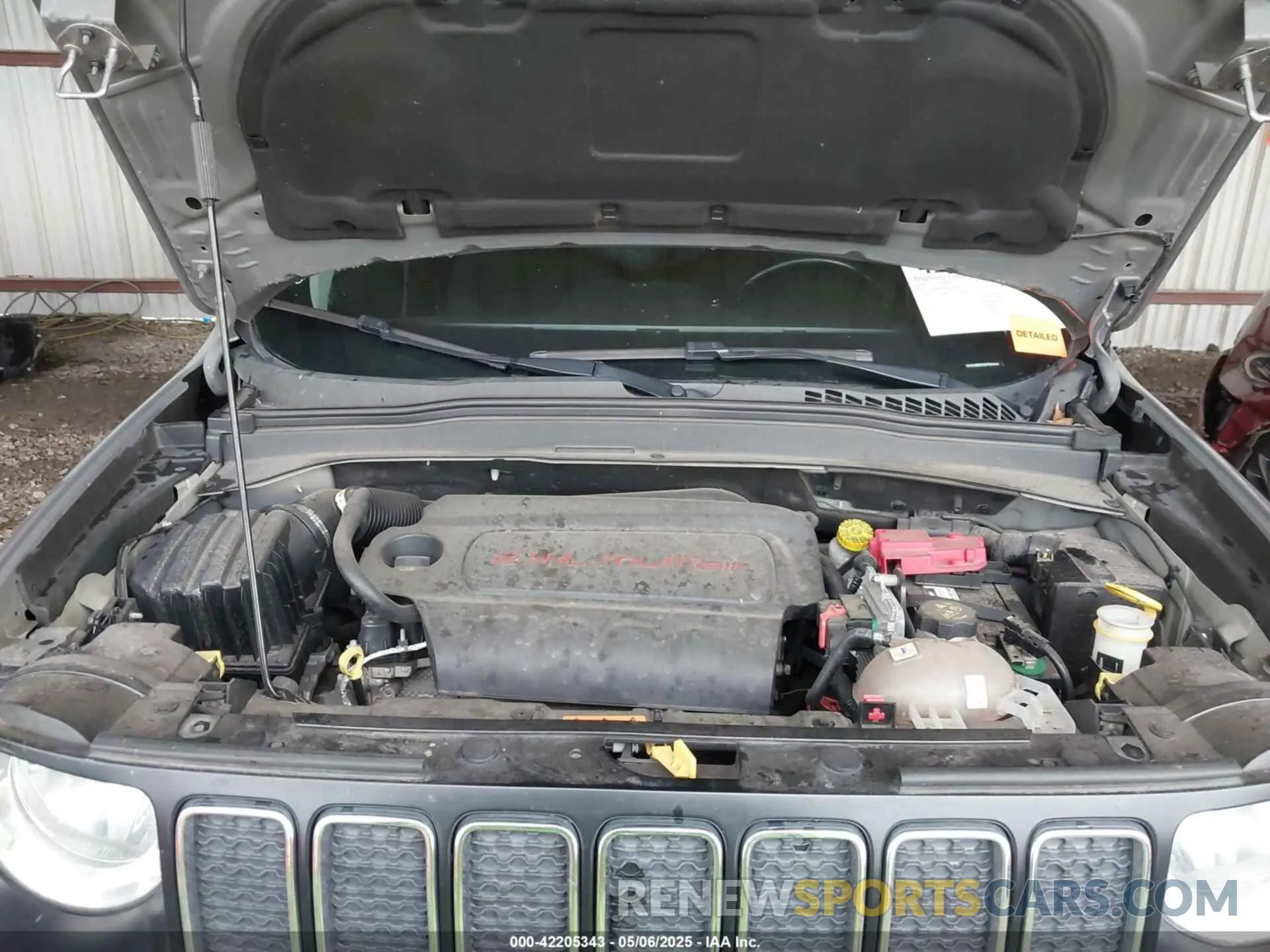 10 Photograph of a damaged car ZACNJBBBXKPK65404 JEEP RENEGADE 2019