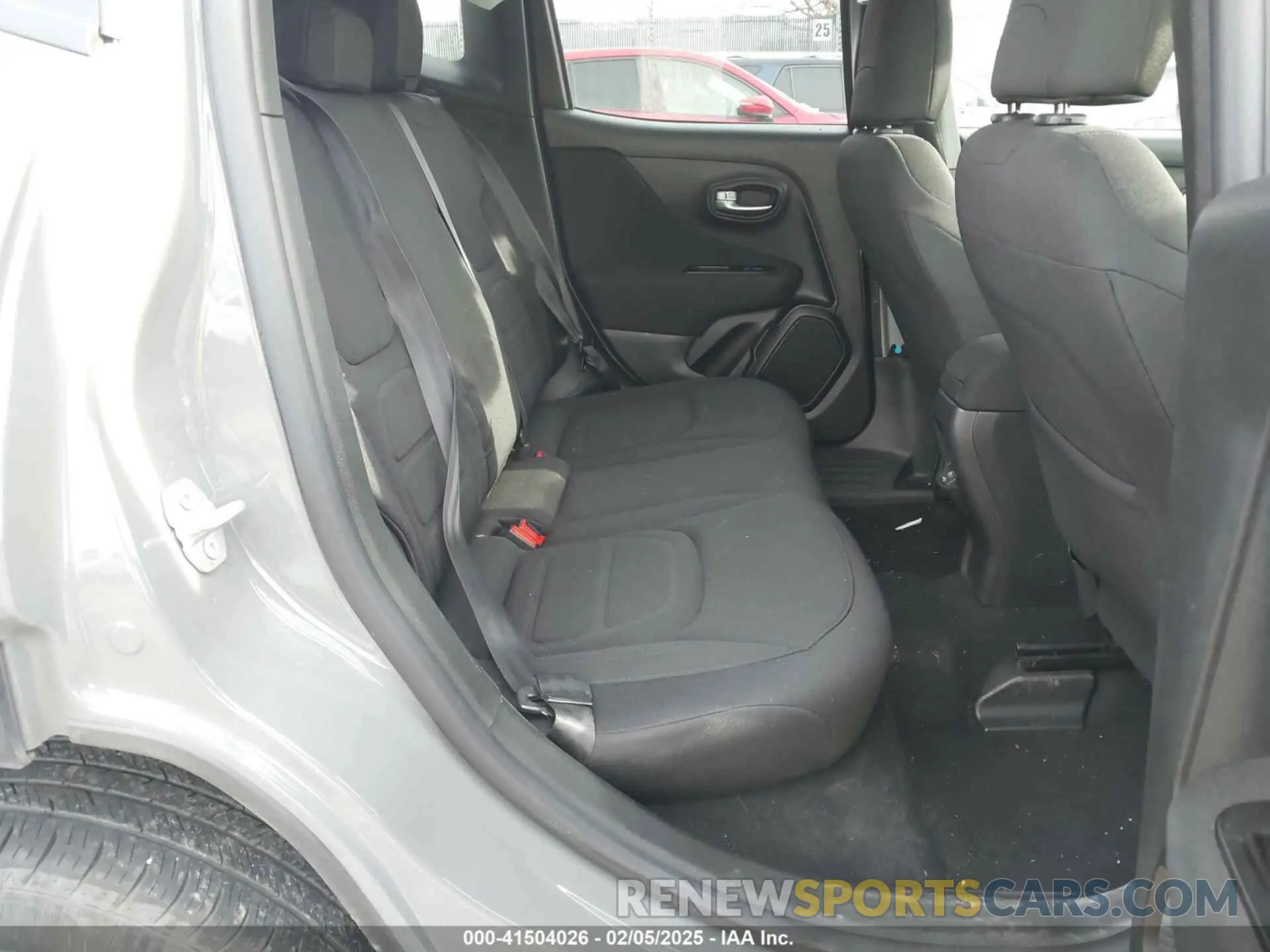 8 Photograph of a damaged car ZACNJBBBXKPK69842 JEEP RENEGADE 2019