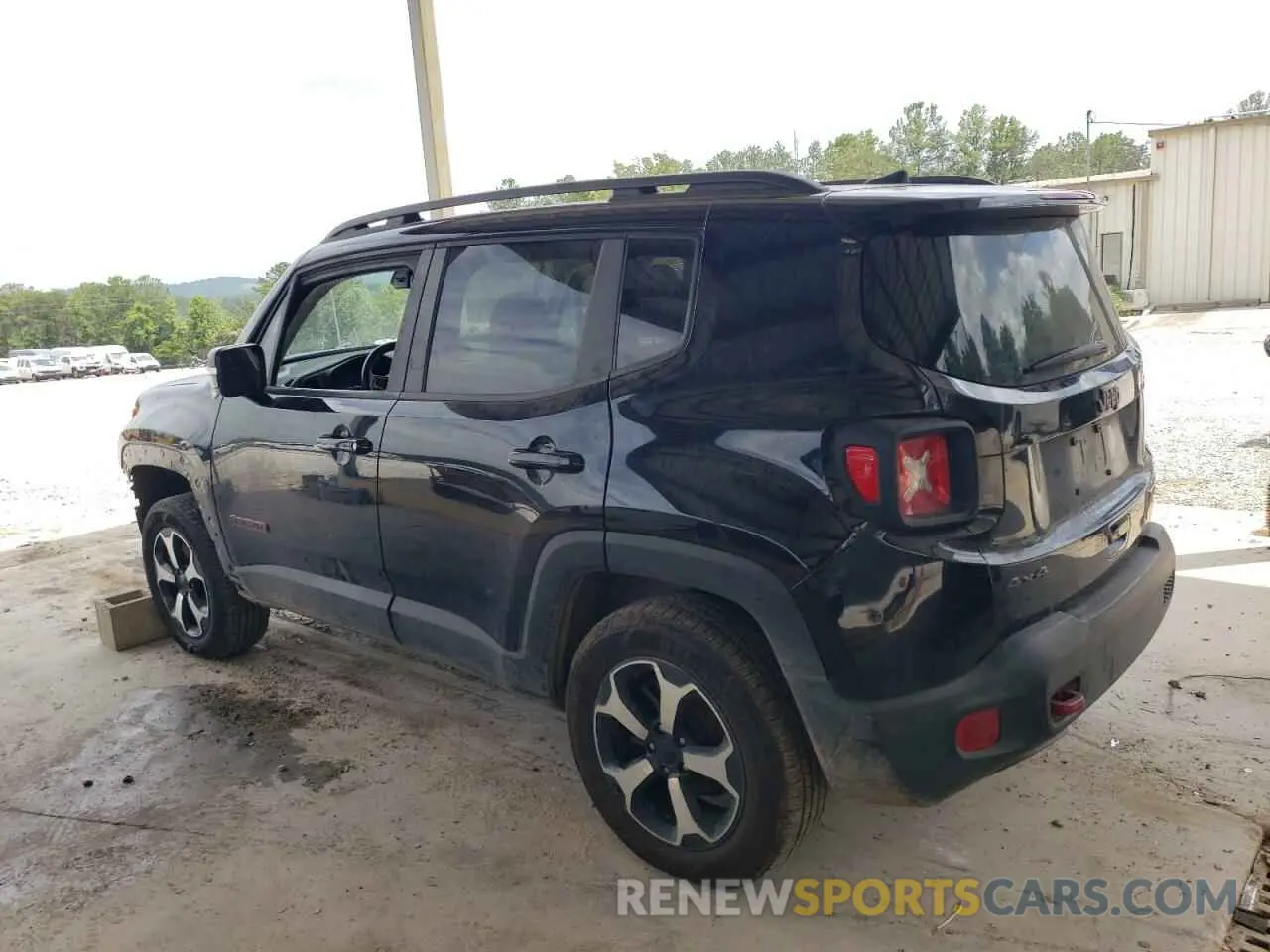2 Photograph of a damaged car ZACNJBC11KPK05159 JEEP RENEGADE 2019
