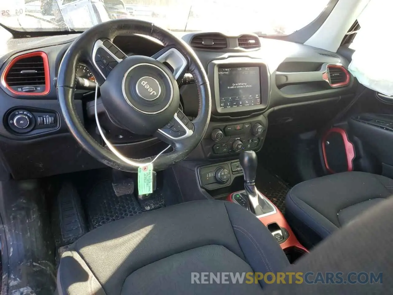 8 Photograph of a damaged car ZACNJBC12KPJ97461 JEEP RENEGADE 2019