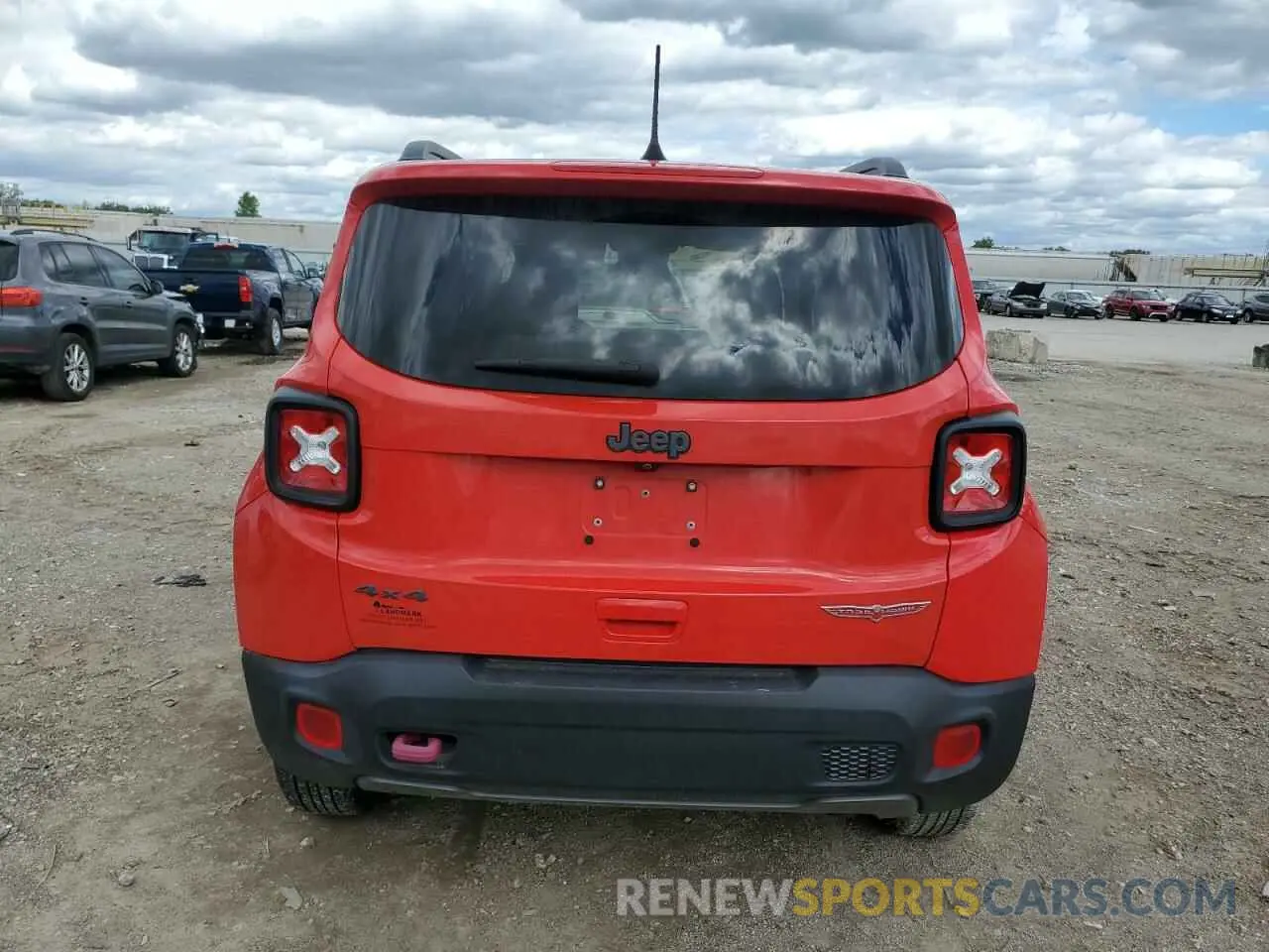 6 Photograph of a damaged car ZACNJBC14KPK00229 JEEP RENEGADE 2019