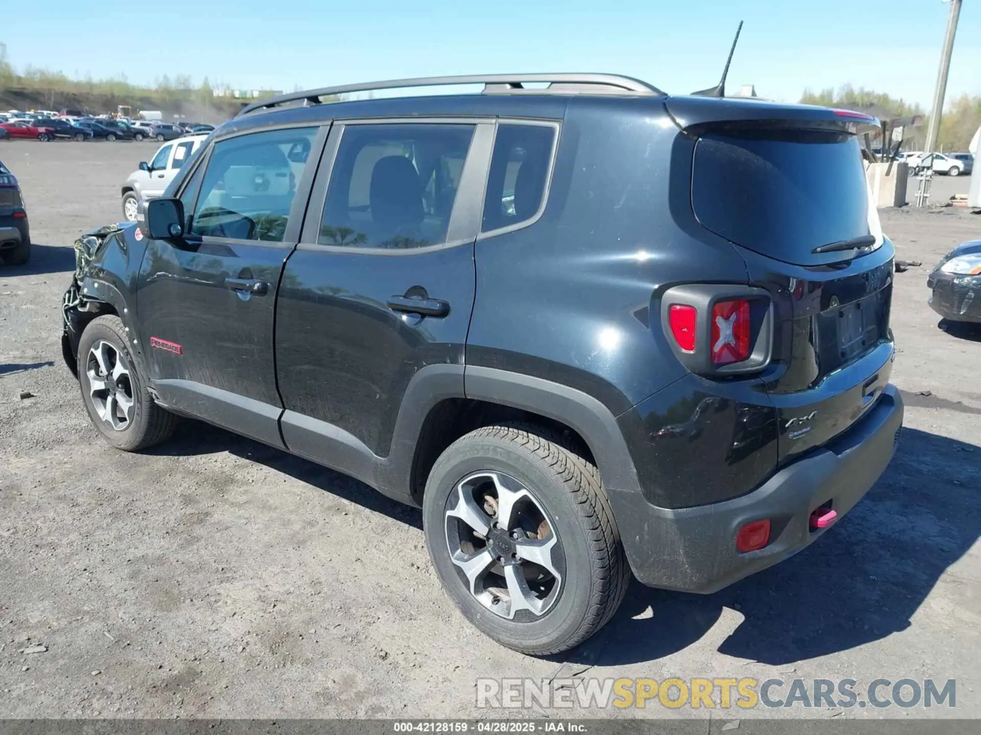 3 Photograph of a damaged car ZACNJBC14KPK49317 JEEP RENEGADE 2019