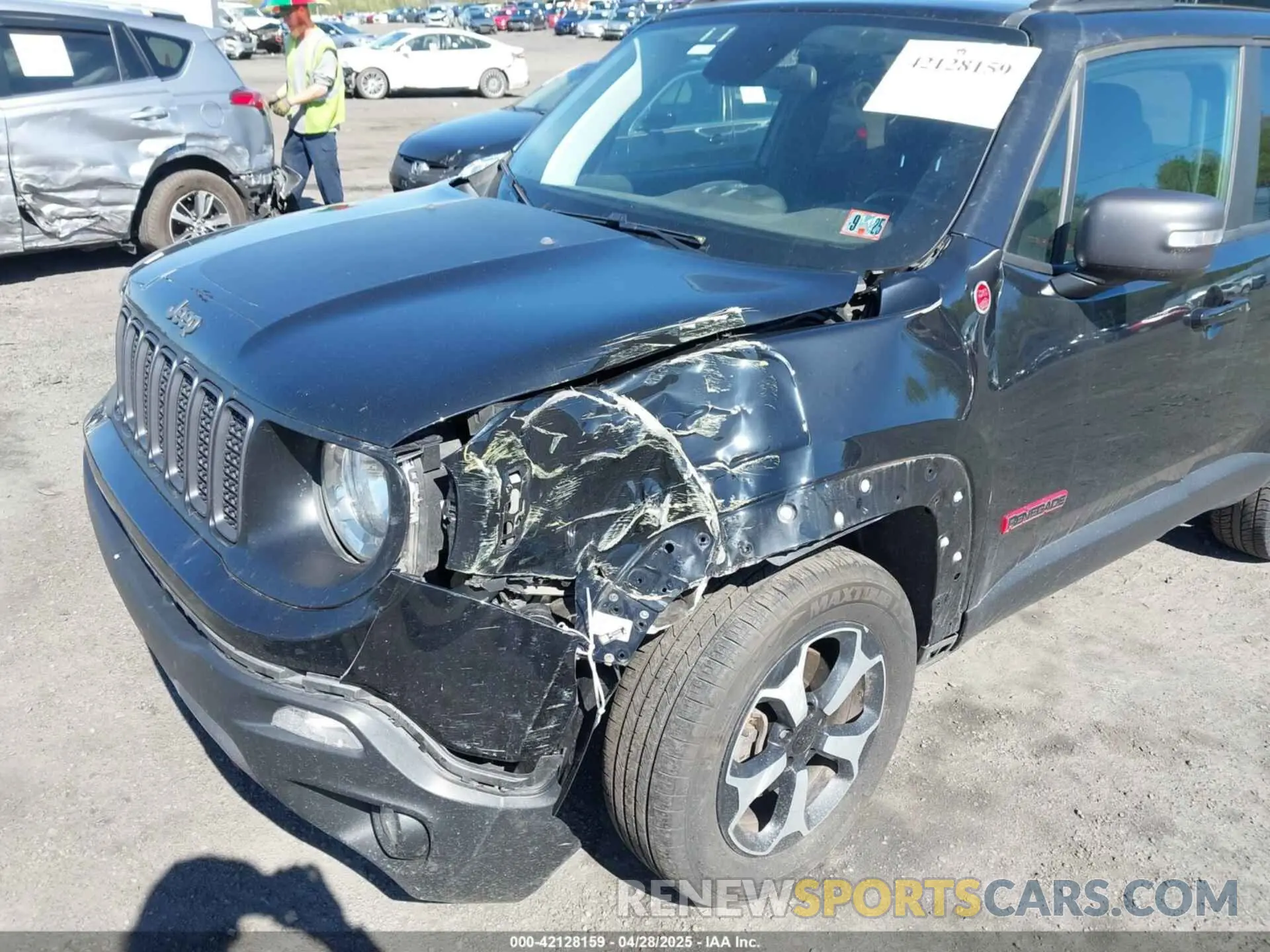 6 Photograph of a damaged car ZACNJBC14KPK49317 JEEP RENEGADE 2019