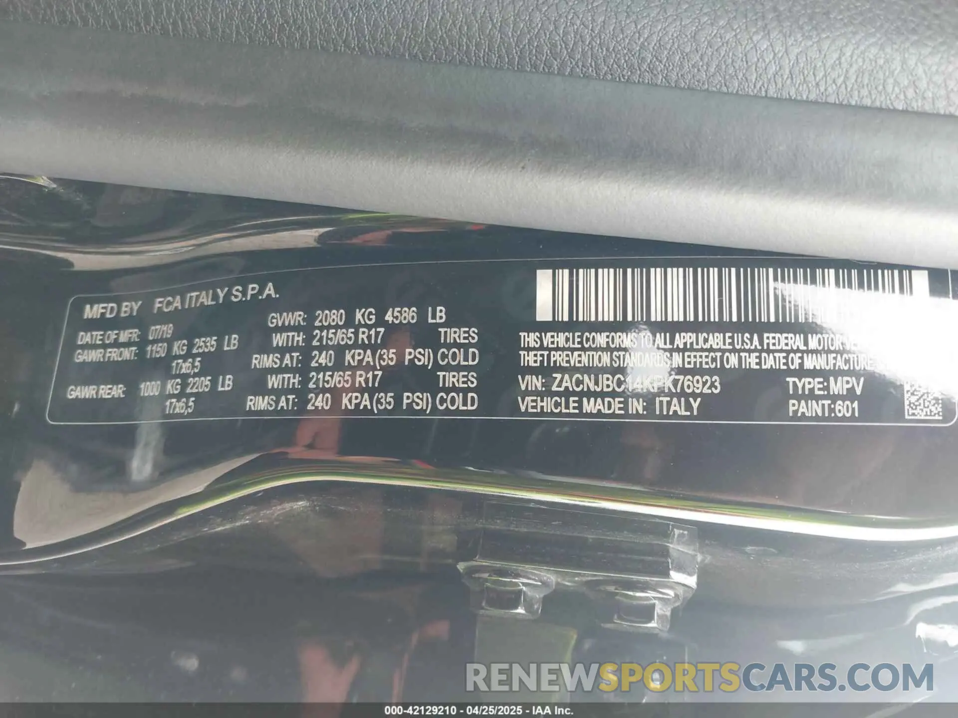 9 Photograph of a damaged car ZACNJBC14KPK76923 JEEP RENEGADE 2019