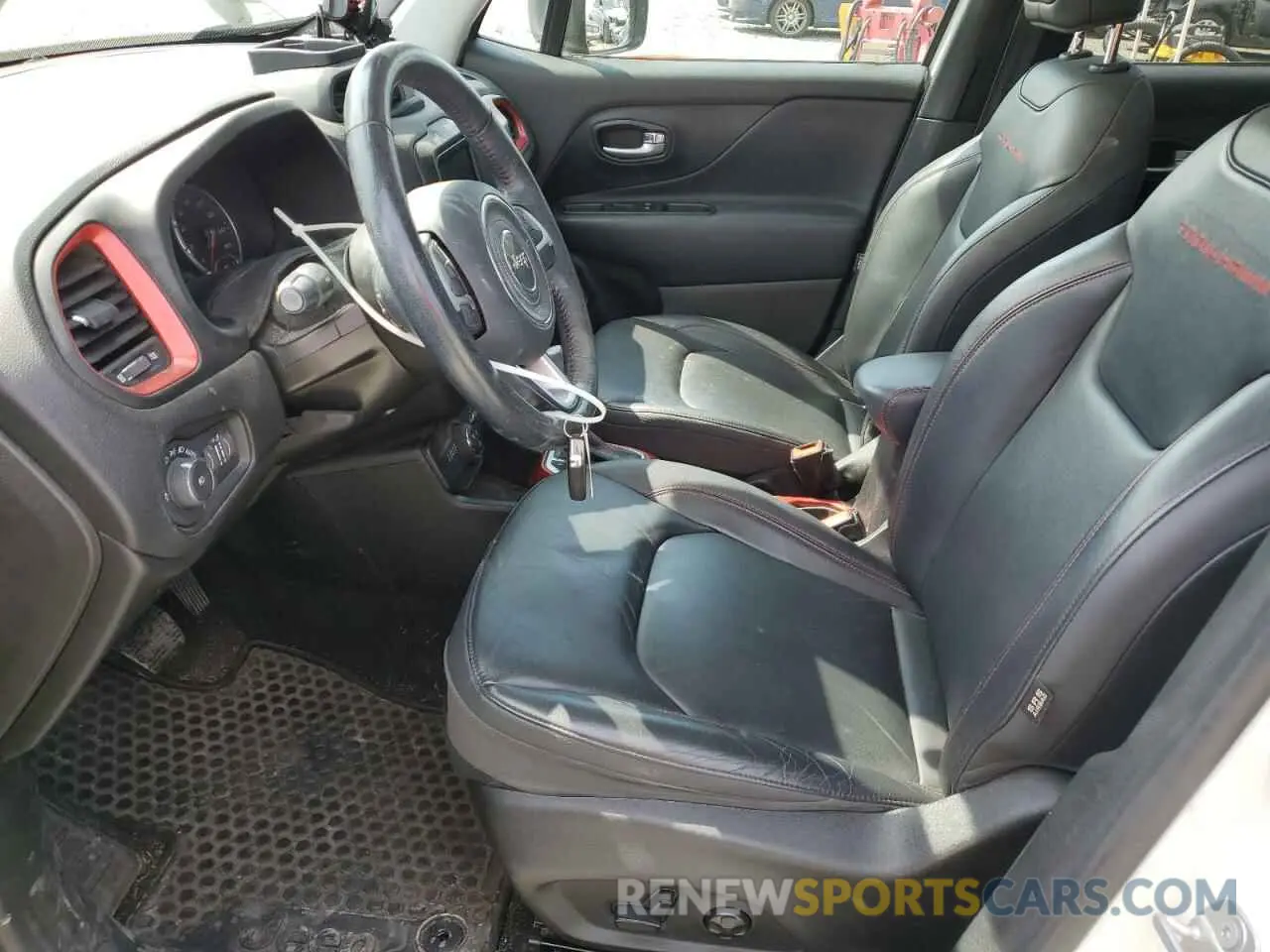 7 Photograph of a damaged car ZACNJBC17KPK47657 JEEP RENEGADE 2019