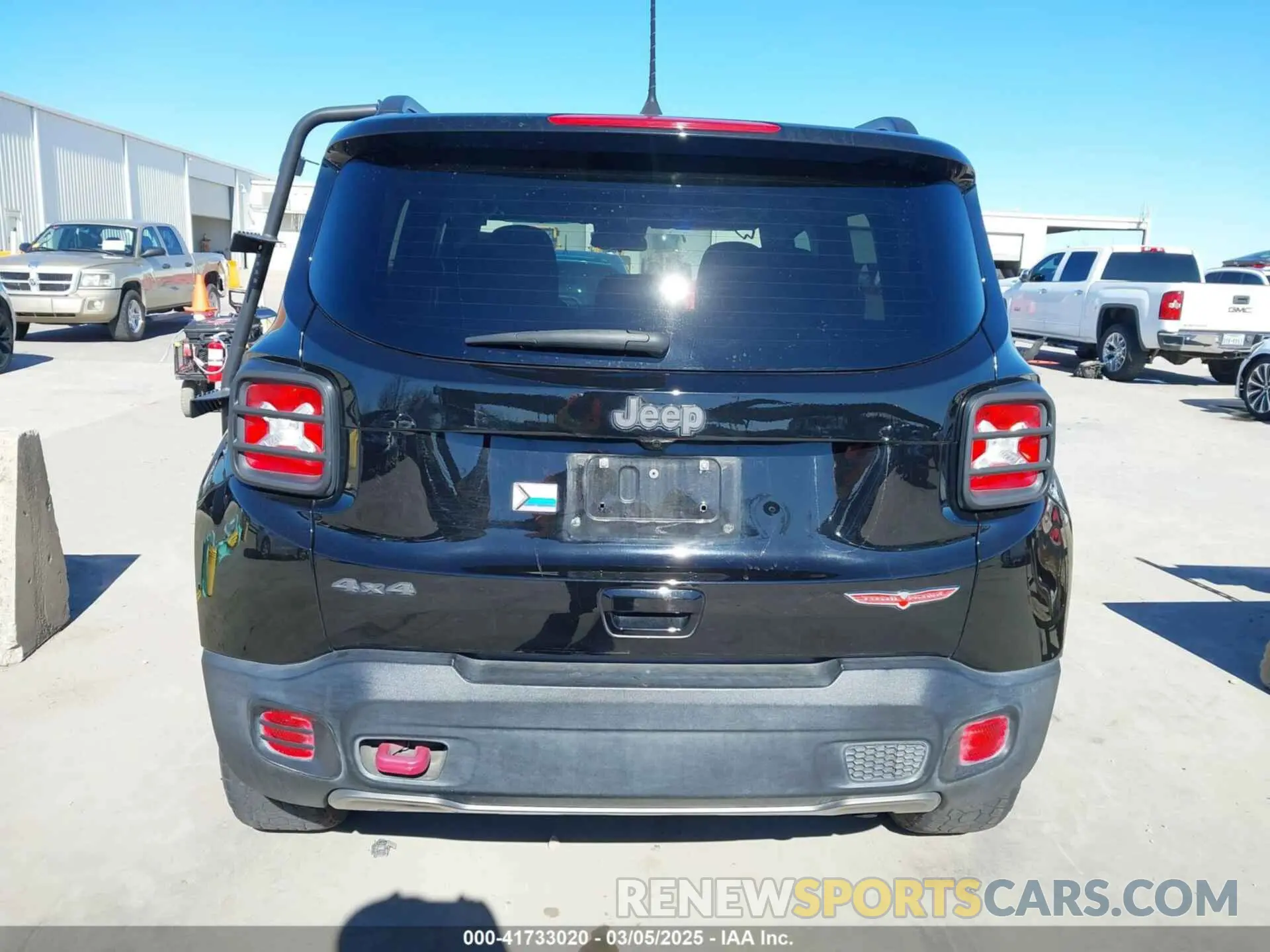 16 Photograph of a damaged car ZACNJBC18KPK06583 JEEP RENEGADE 2019