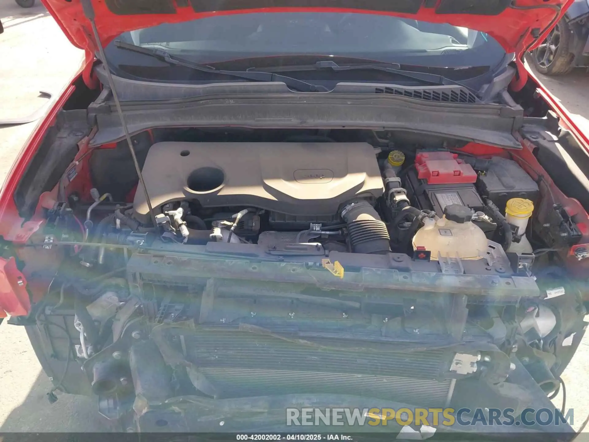 10 Photograph of a damaged car ZACNJBC19KPK09606 JEEP RENEGADE 2019