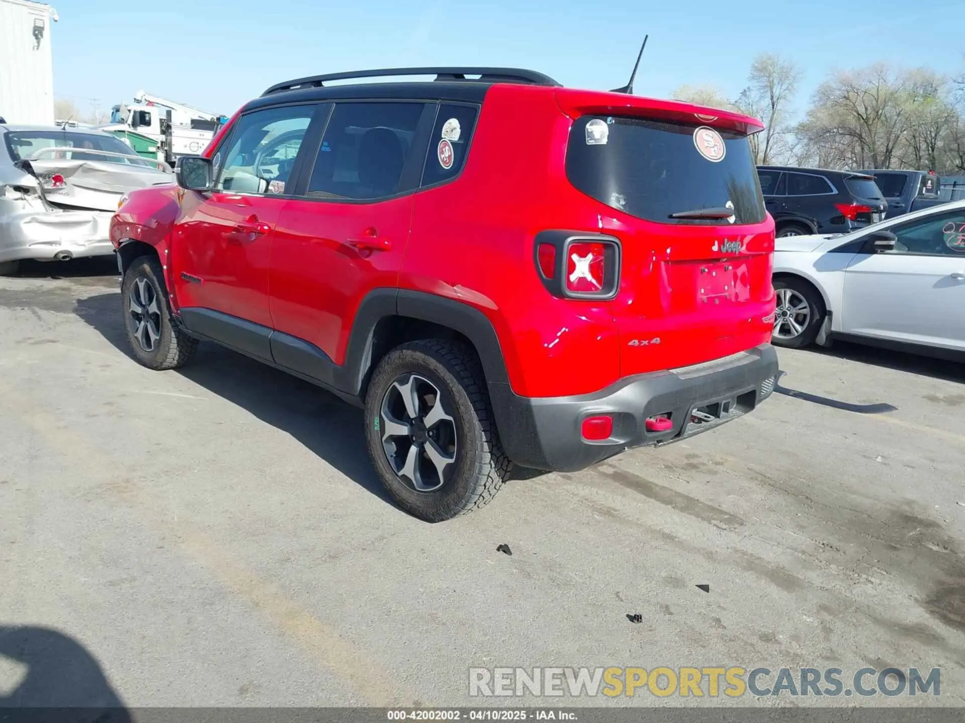 3 Photograph of a damaged car ZACNJBC19KPK09606 JEEP RENEGADE 2019