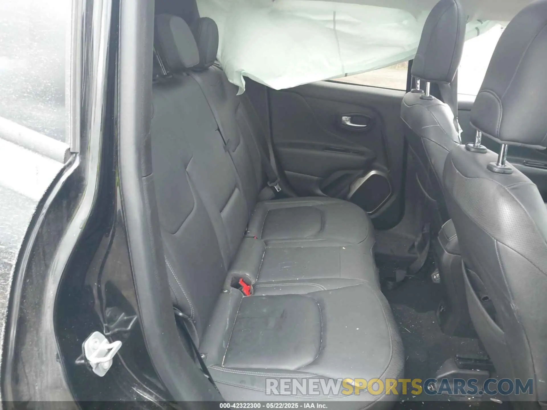 8 Photograph of a damaged car ZACNJBD12KPJ94204 JEEP RENEGADE 2019