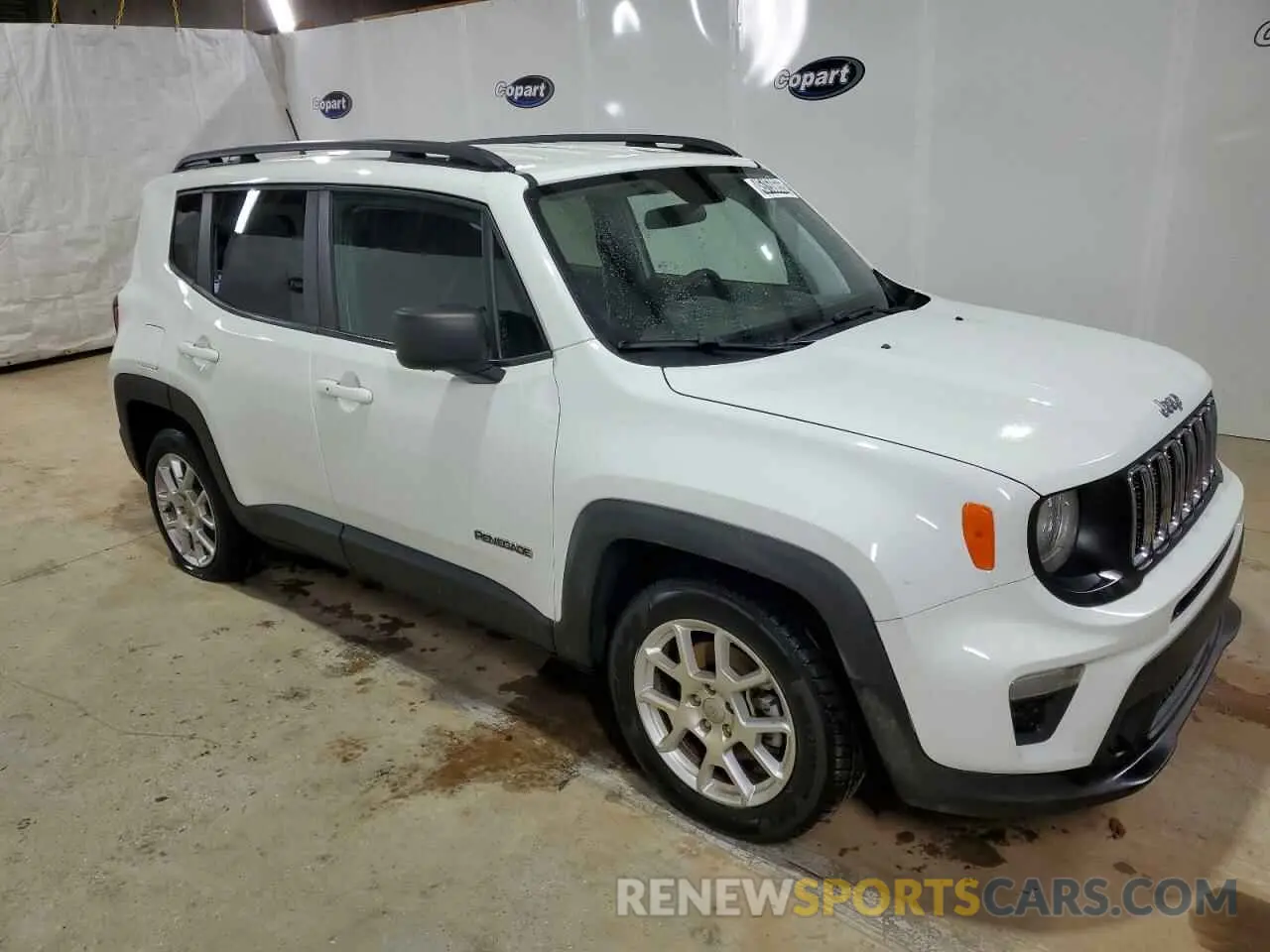 4 Photograph of a damaged car ZACNJAA1XLPM05908 JEEP RENEGADE 2020