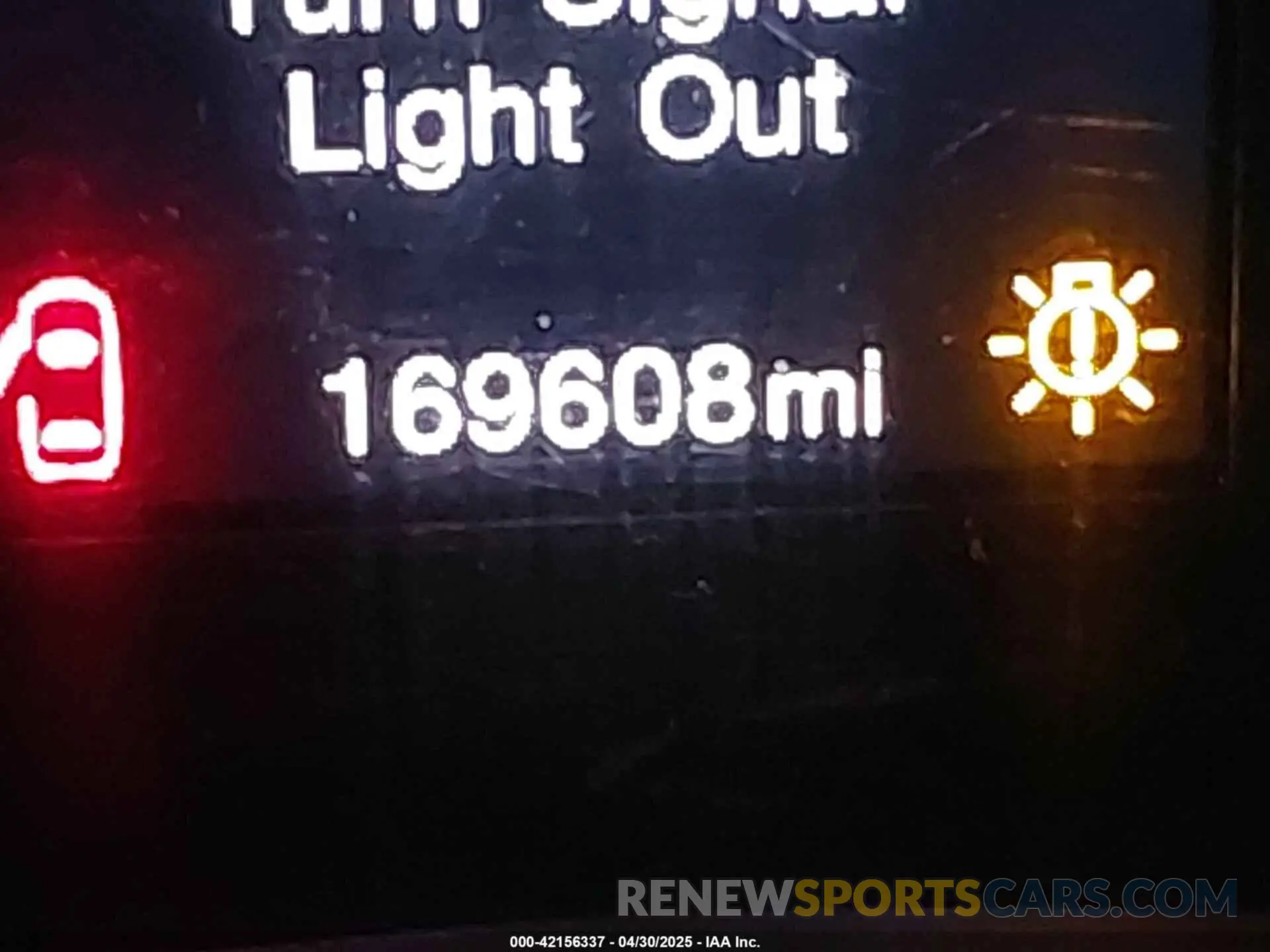 15 Photograph of a damaged car ZACNJAAB1LPK97431 JEEP RENEGADE 2020