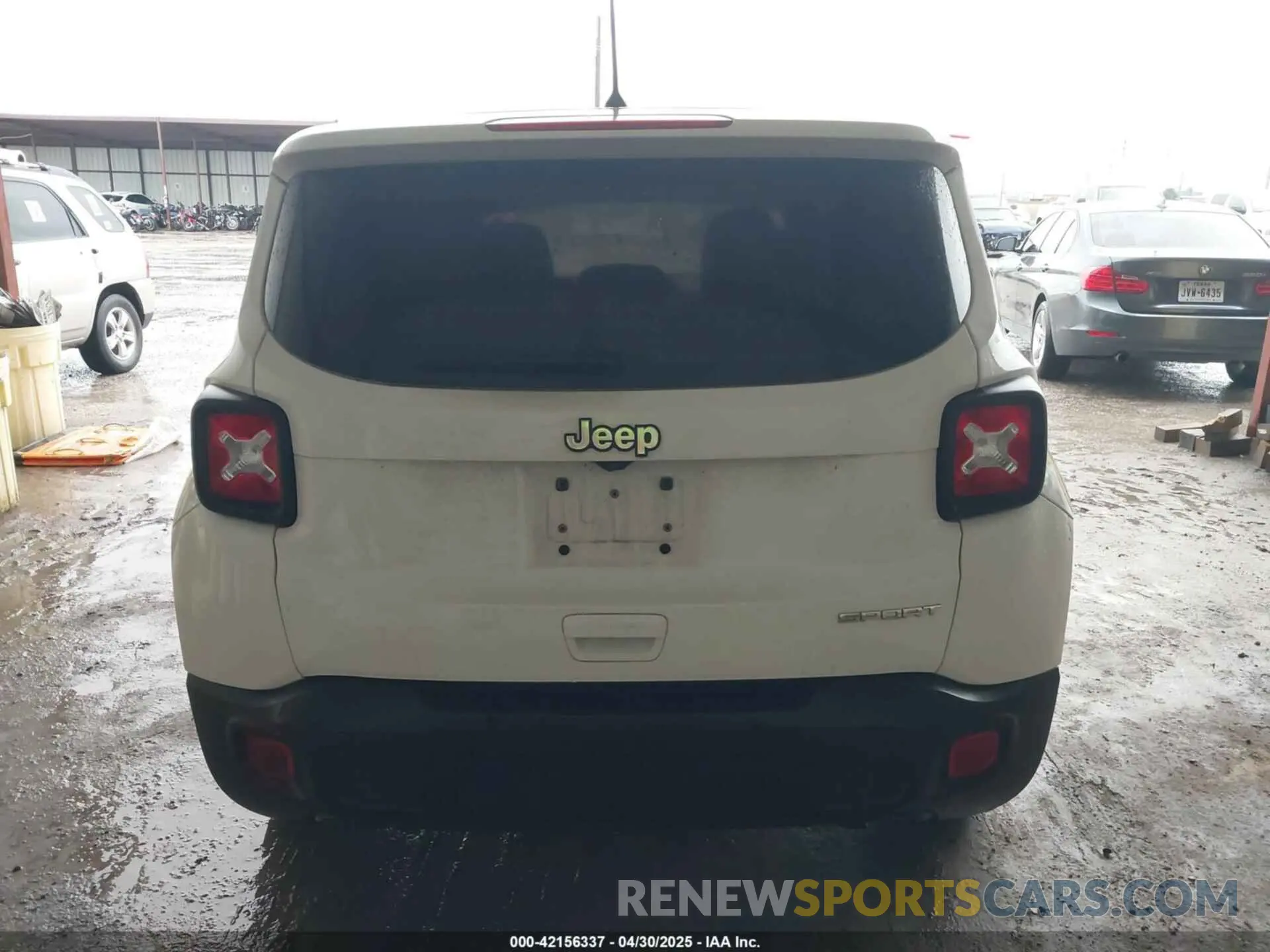 16 Photograph of a damaged car ZACNJAAB1LPK97431 JEEP RENEGADE 2020