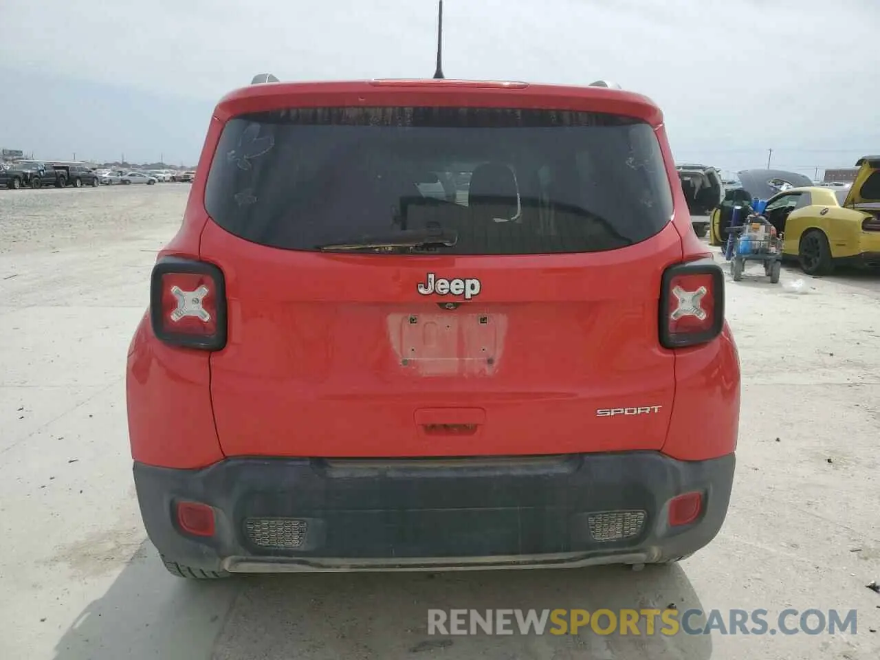 6 Photograph of a damaged car ZACNJAAB2LPL52923 JEEP RENEGADE 2020