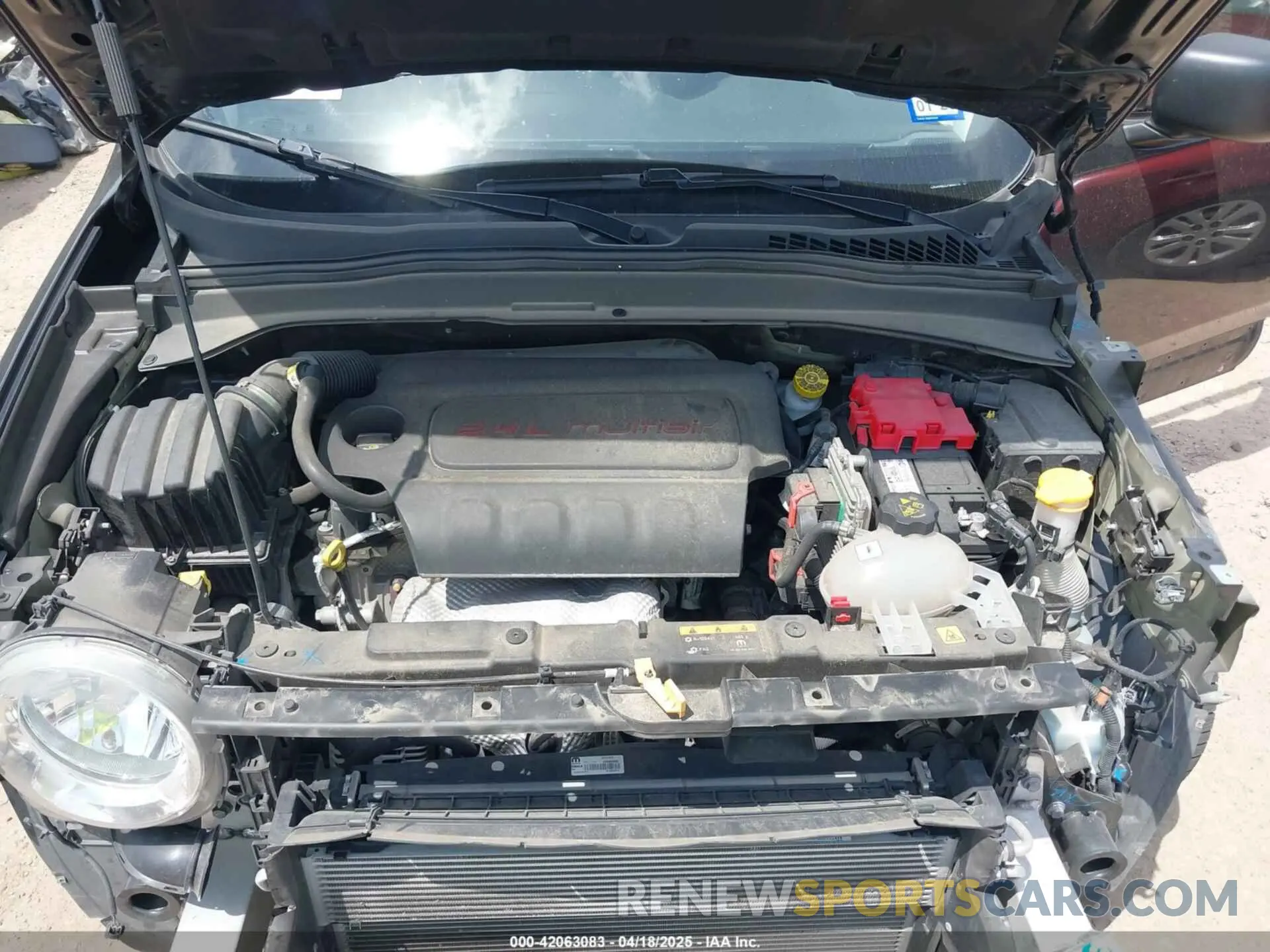 10 Photograph of a damaged car ZACNJAAB2LPM06219 JEEP RENEGADE 2020