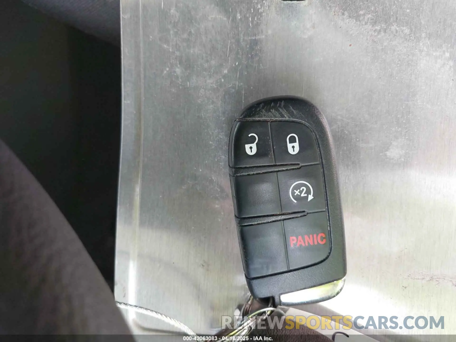 11 Photograph of a damaged car ZACNJAAB2LPM06219 JEEP RENEGADE 2020