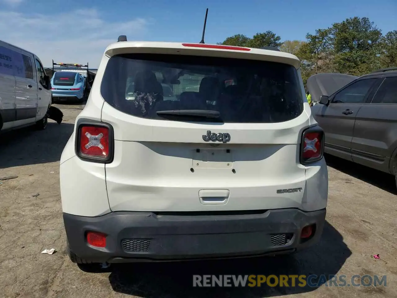 6 Photograph of a damaged car ZACNJAAB3LPK97981 JEEP RENEGADE 2020