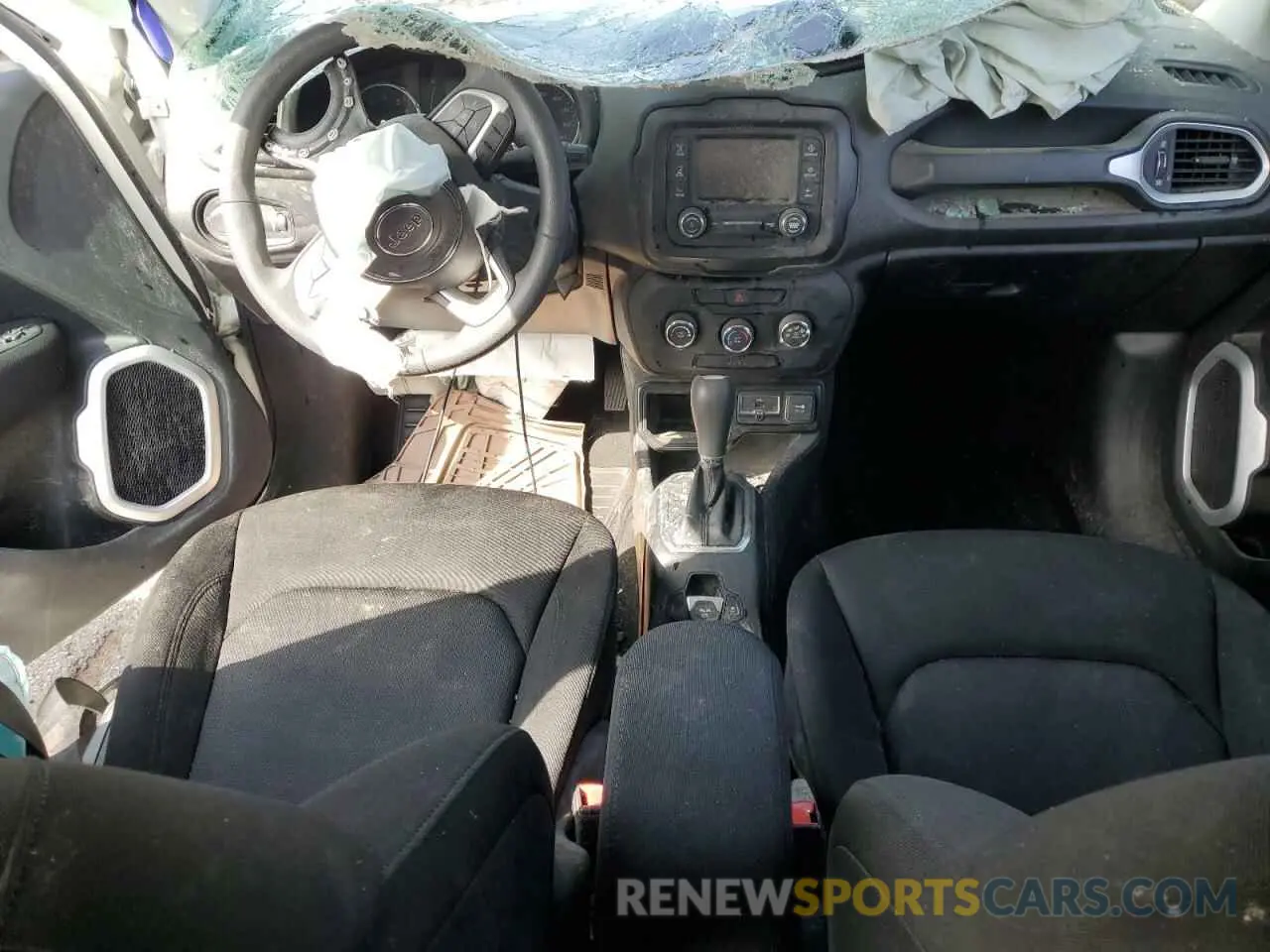8 Photograph of a damaged car ZACNJAAB4LPL24265 JEEP RENEGADE 2020