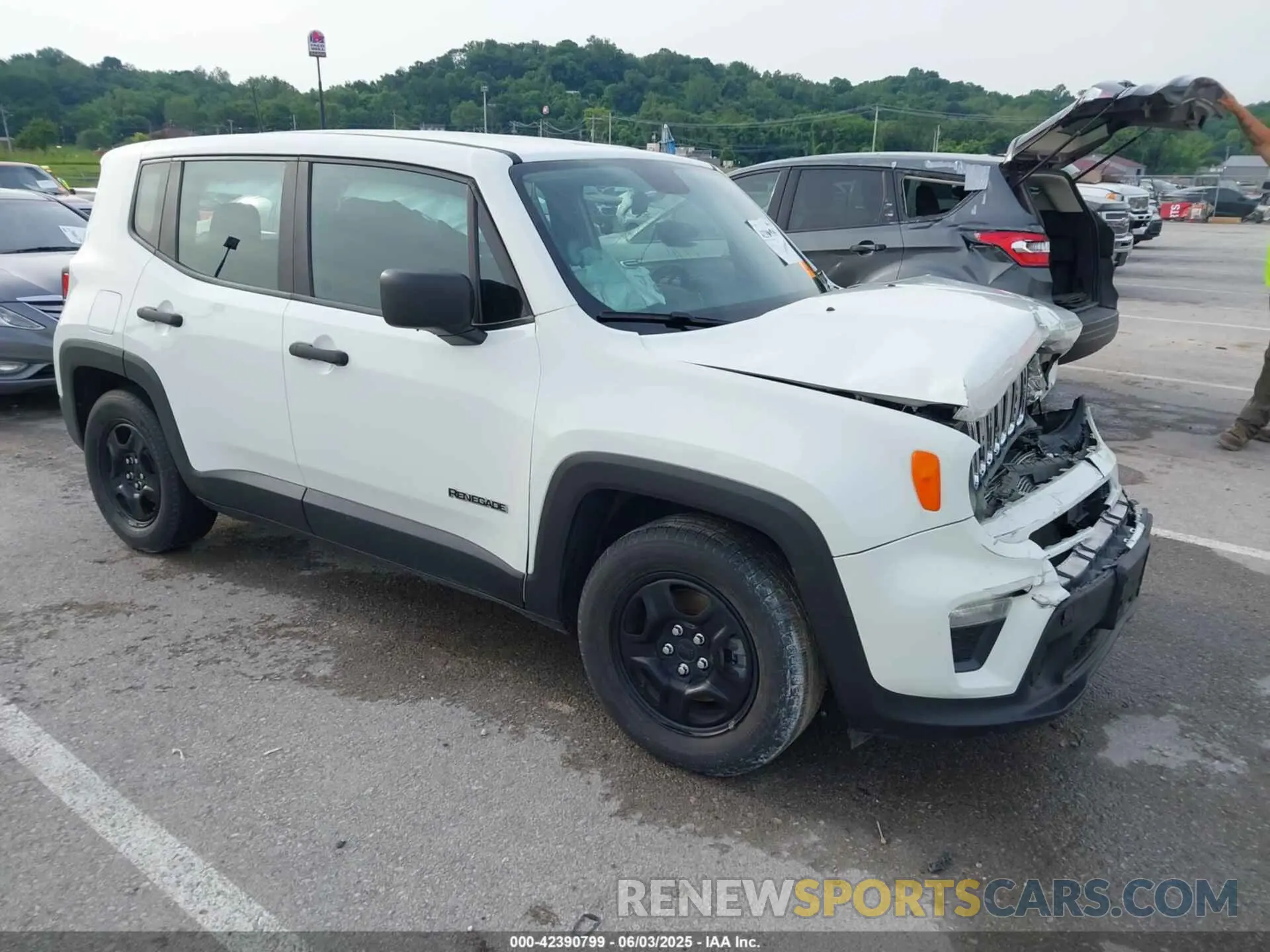 1 Photograph of a damaged car ZACNJAAB4LPL64670 JEEP RENEGADE 2020