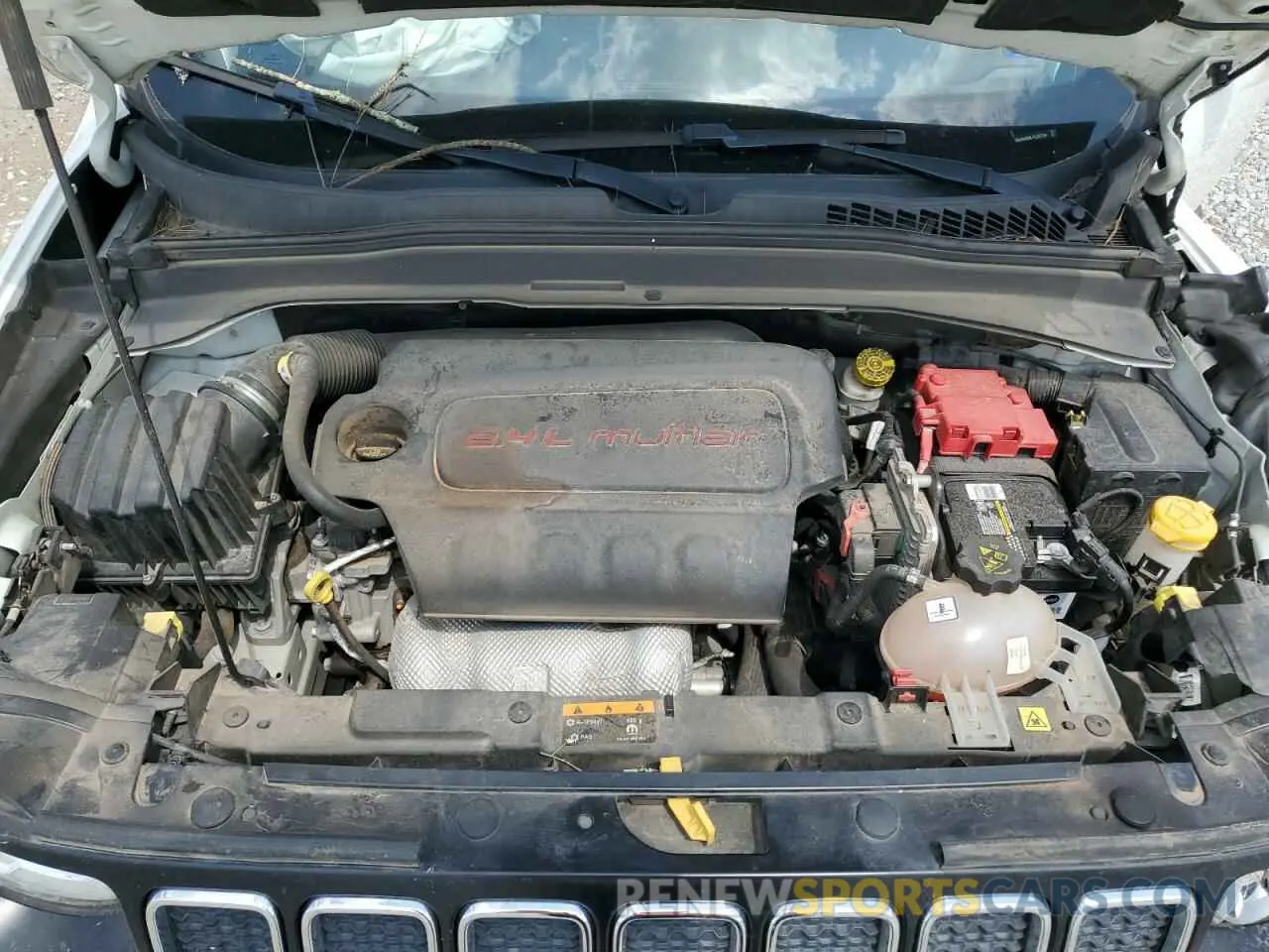 12 Photograph of a damaged car ZACNJAAB5LPL00704 JEEP RENEGADE 2020