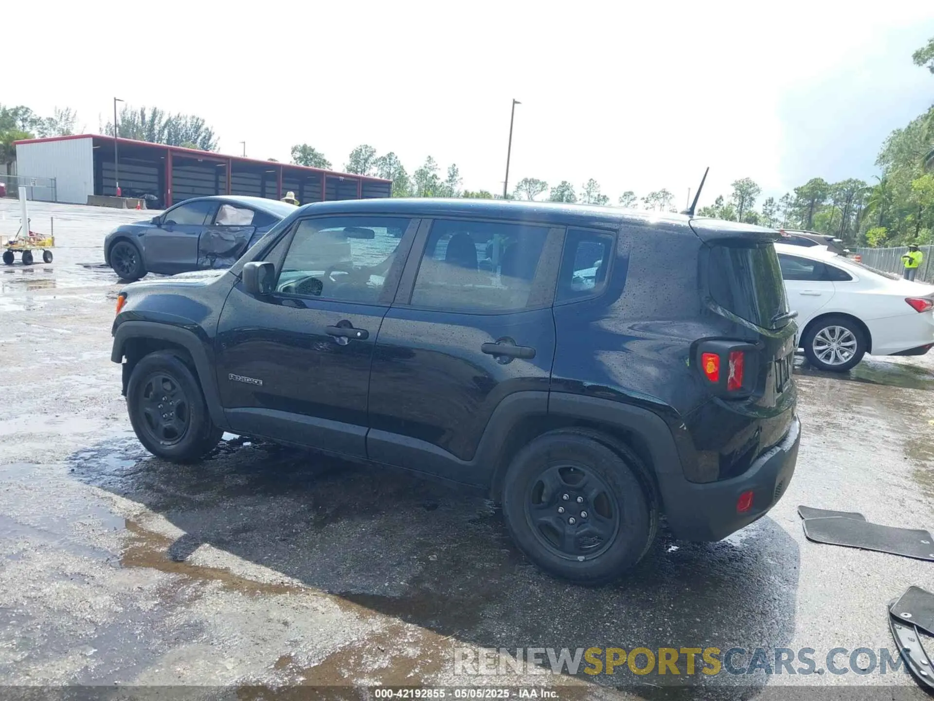 3 Photograph of a damaged car ZACNJAAB5LPL16210 JEEP RENEGADE 2020