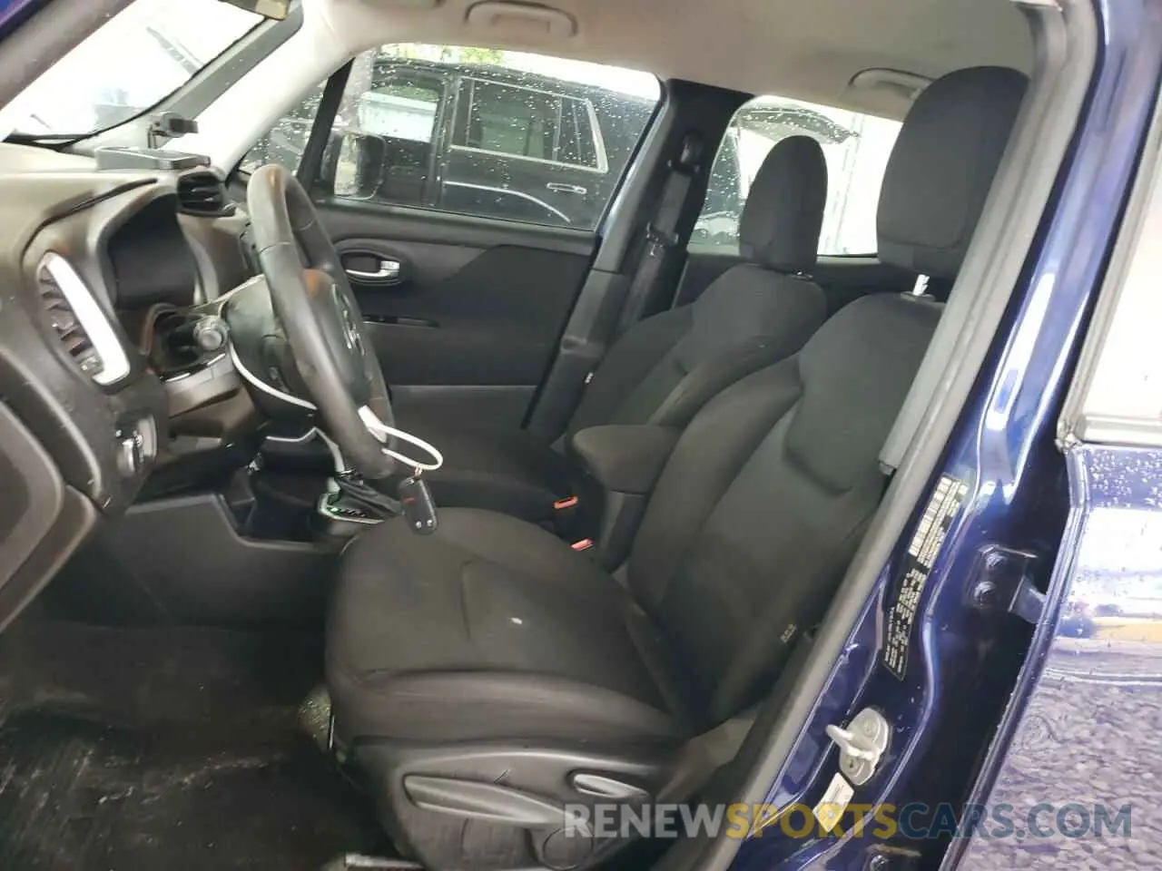 7 Photograph of a damaged car ZACNJAAB6LPL15874 JEEP RENEGADE 2020