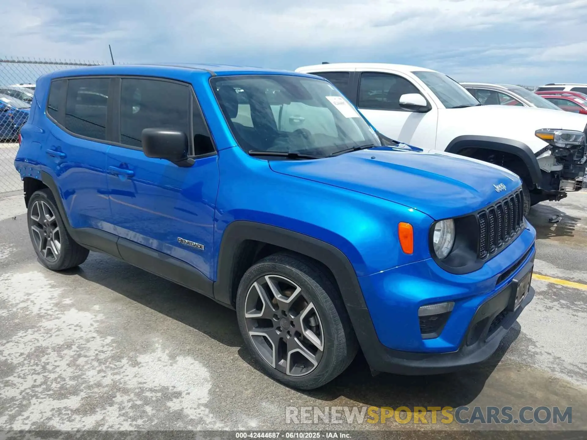 1 Photograph of a damaged car ZACNJAAB6LPL81065 JEEP RENEGADE 2020