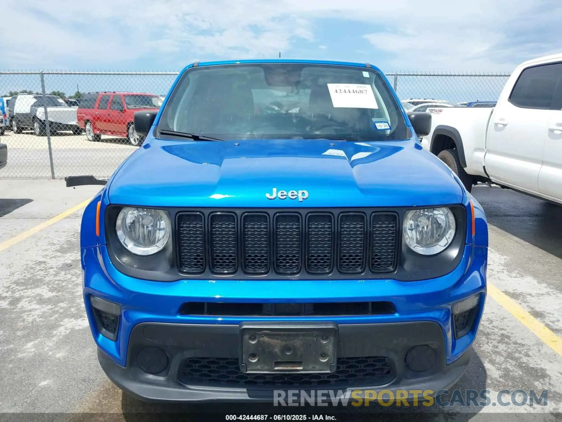 13 Photograph of a damaged car ZACNJAAB6LPL81065 JEEP RENEGADE 2020