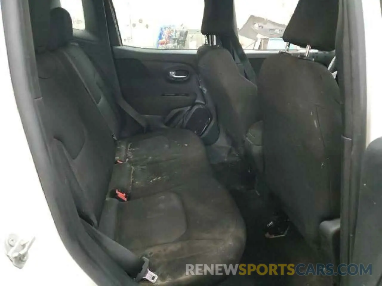 10 Photograph of a damaged car ZACNJAAB7LPL70558 JEEP RENEGADE 2020