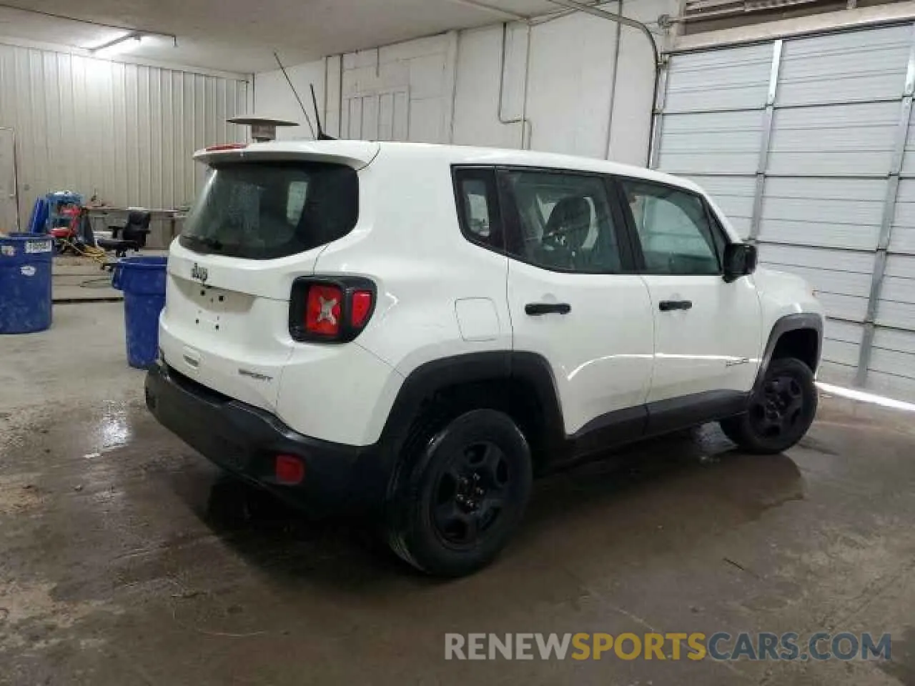 3 Photograph of a damaged car ZACNJAAB7LPL70558 JEEP RENEGADE 2020