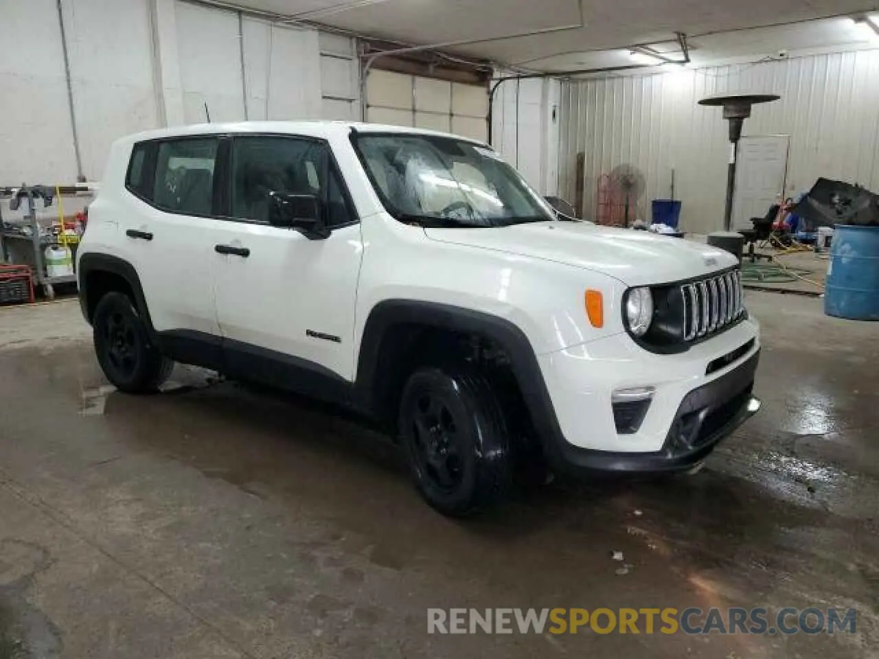 4 Photograph of a damaged car ZACNJAAB7LPL70558 JEEP RENEGADE 2020