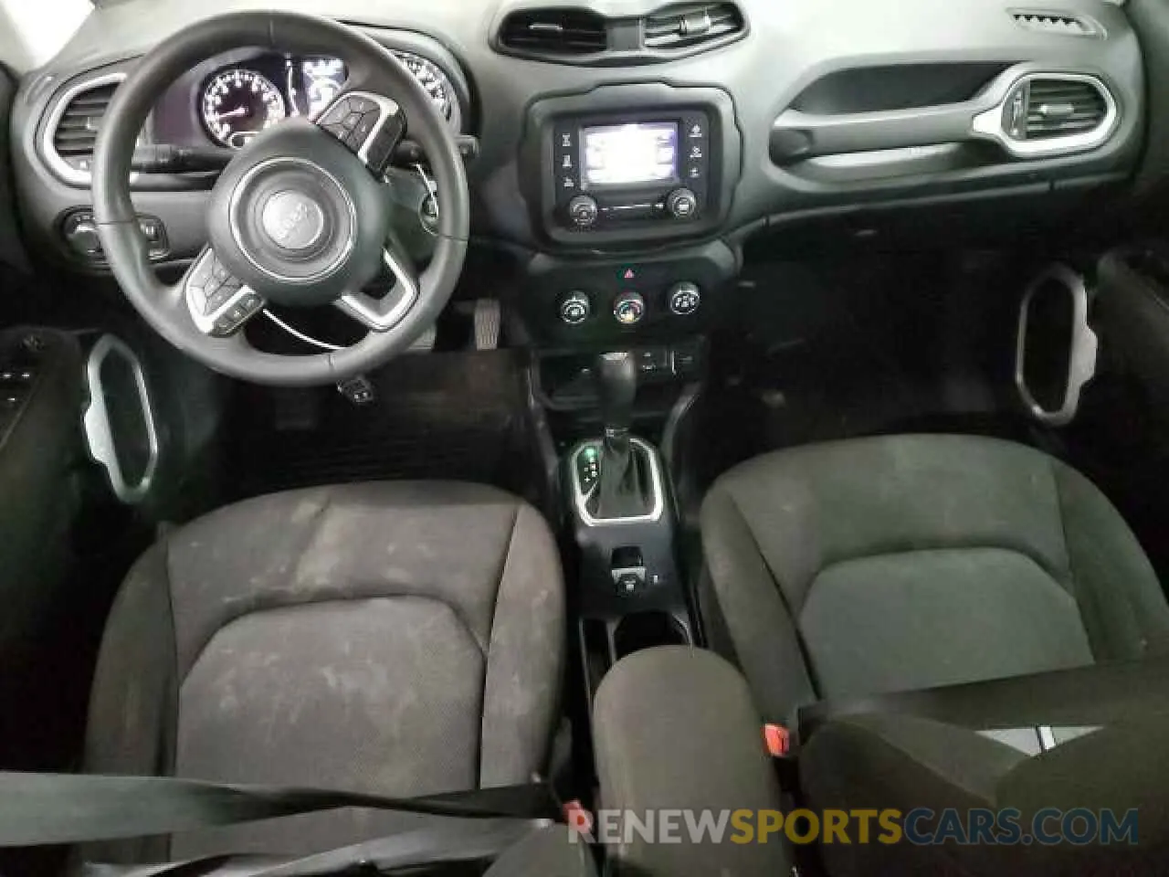 8 Photograph of a damaged car ZACNJAAB7LPL70558 JEEP RENEGADE 2020