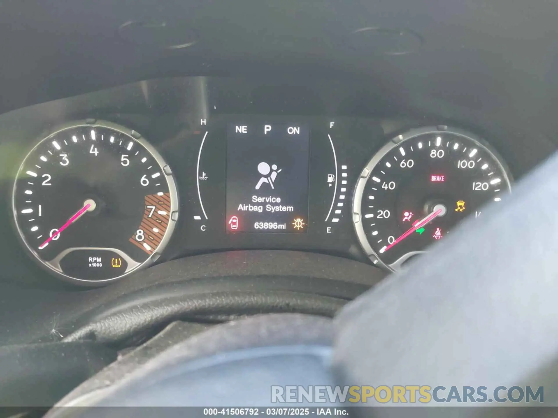 7 Photograph of a damaged car ZACNJAAB7LPL70754 JEEP RENEGADE 2020