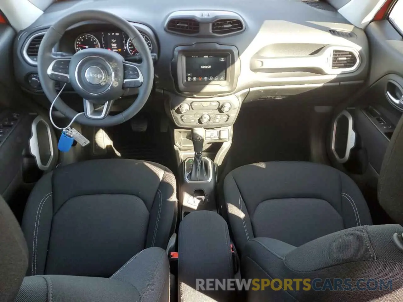 8 Photograph of a damaged car ZACNJAAB7LPL92690 JEEP RENEGADE 2020