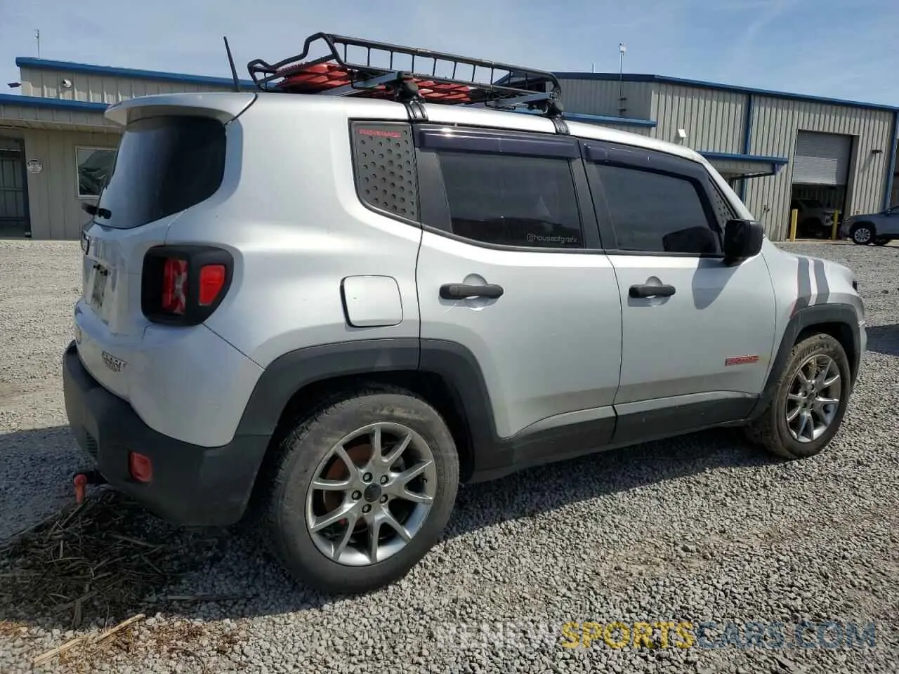 3 Photograph of a damaged car ZACNJAAB8LPL25953 JEEP RENEGADE 2020