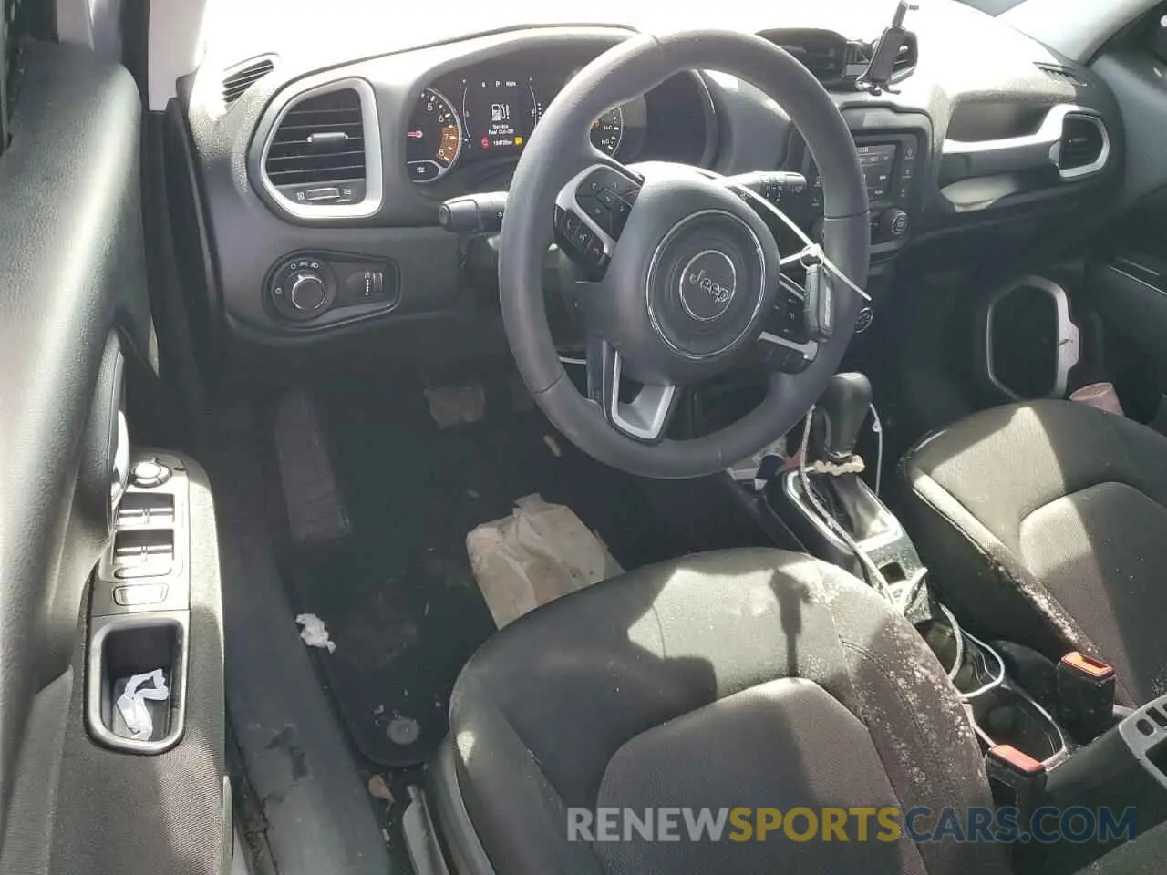 8 Photograph of a damaged car ZACNJAAB8LPL25953 JEEP RENEGADE 2020