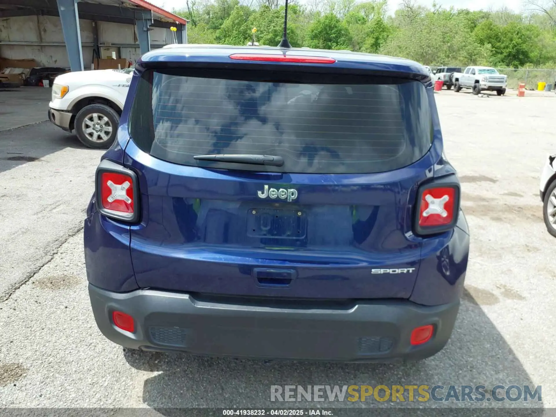 16 Photograph of a damaged car ZACNJAAB8LPL65367 JEEP RENEGADE 2020