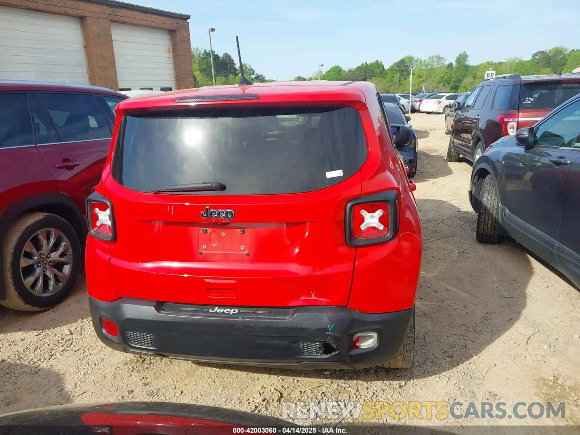 16 Photograph of a damaged car ZACNJAAB8LPL83996 JEEP RENEGADE 2020