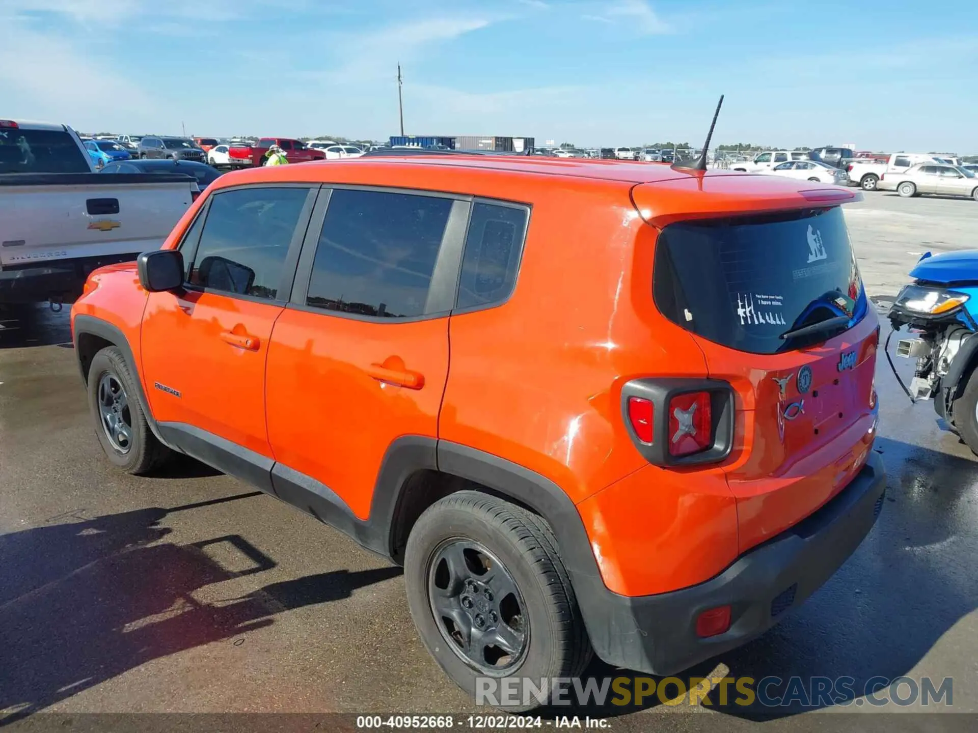 3 Photograph of a damaged car ZACNJAAB8LPL86428 JEEP RENEGADE 2020