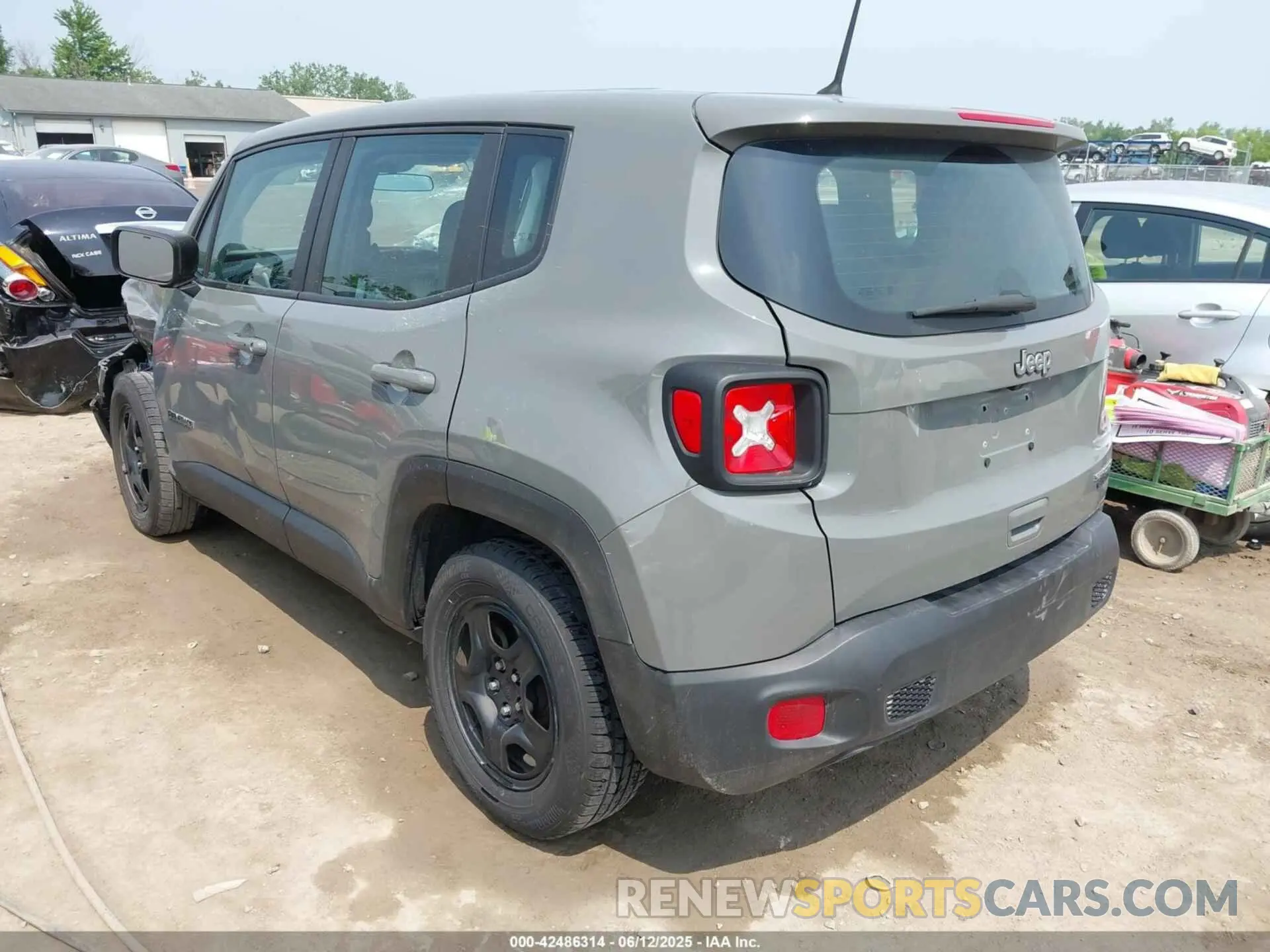 3 Photograph of a damaged car ZACNJAAB9LPL03220 JEEP RENEGADE 2020