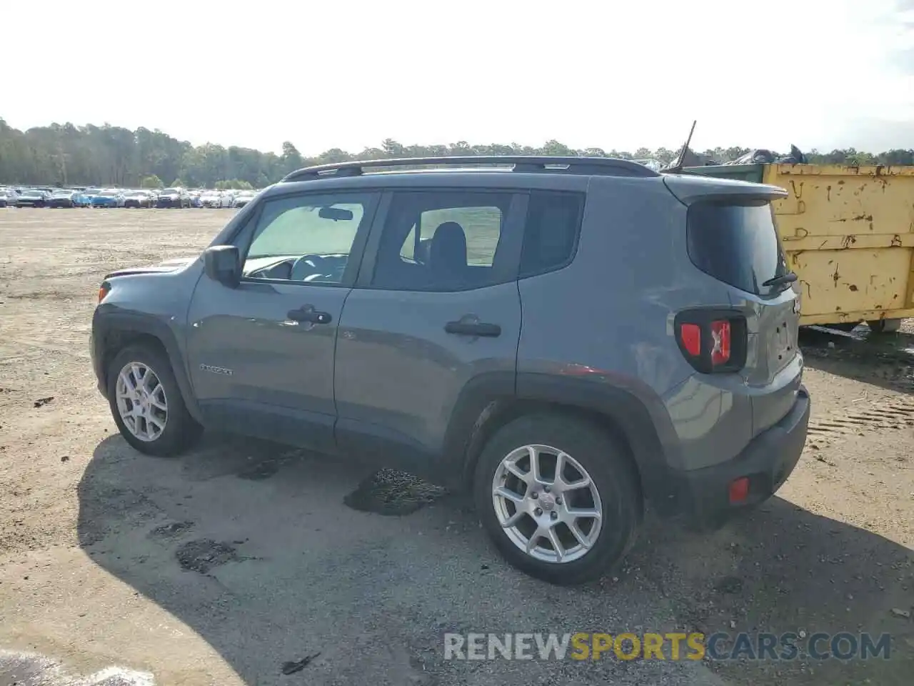 2 Photograph of a damaged car ZACNJAAB9LPL67726 JEEP RENEGADE 2020