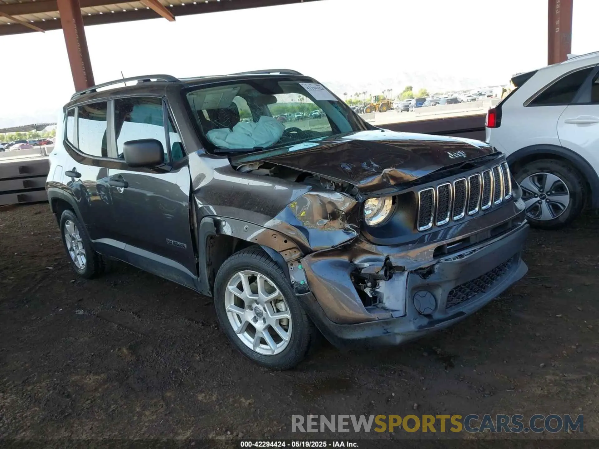 1 Photograph of a damaged car ZACNJAABXLPL61062 JEEP RENEGADE 2020