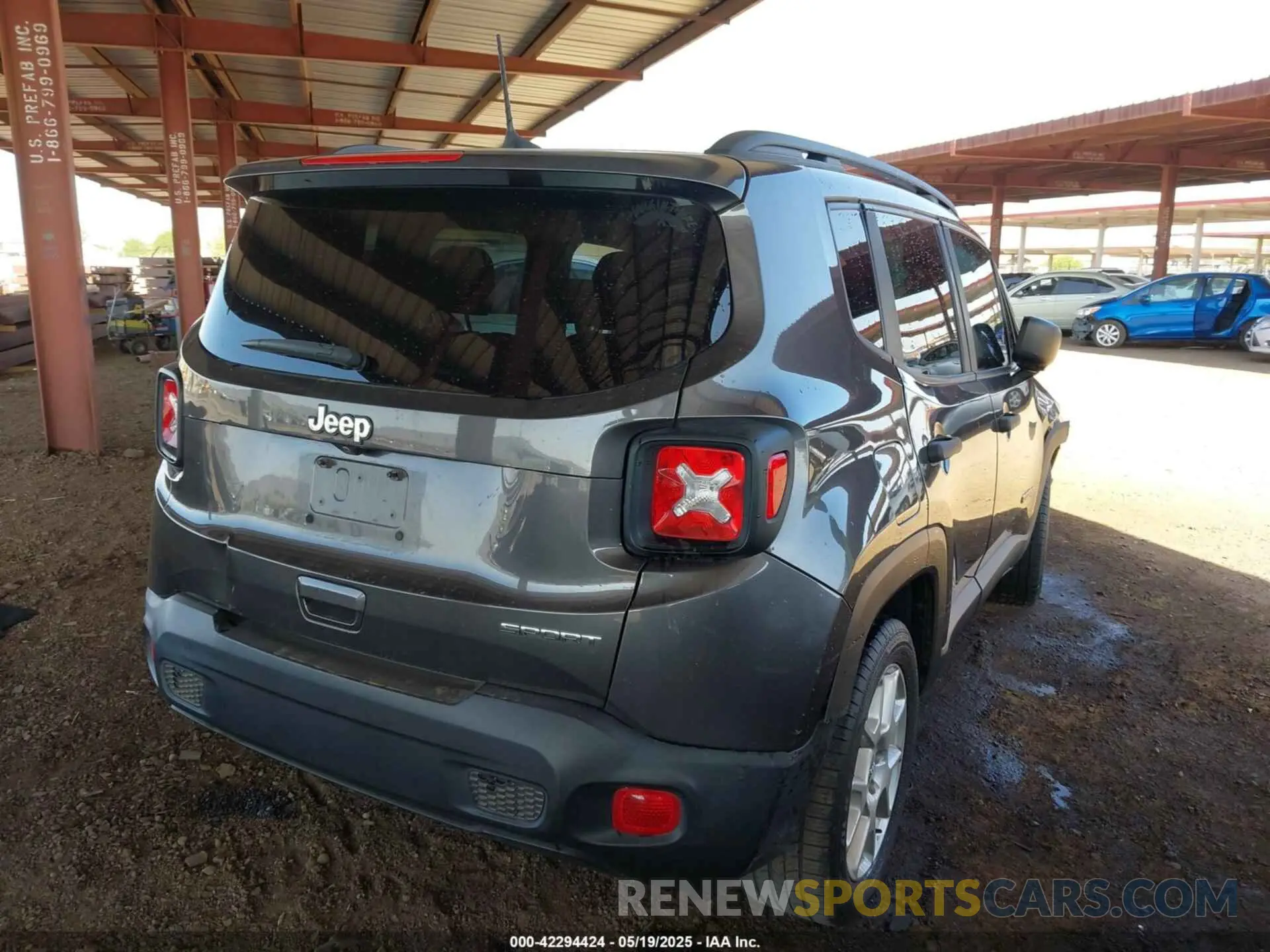 4 Photograph of a damaged car ZACNJAABXLPL61062 JEEP RENEGADE 2020