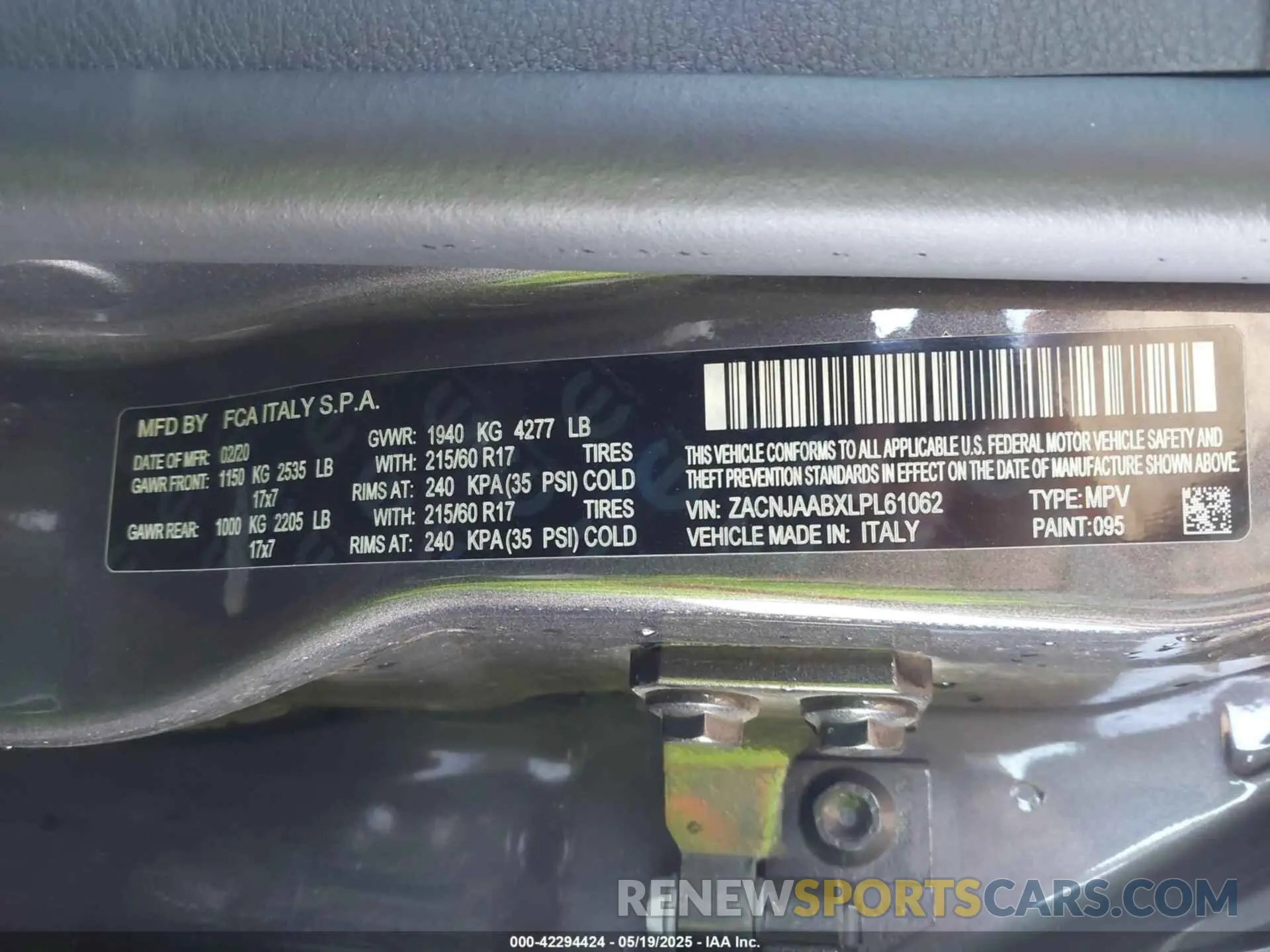 9 Photograph of a damaged car ZACNJAABXLPL61062 JEEP RENEGADE 2020