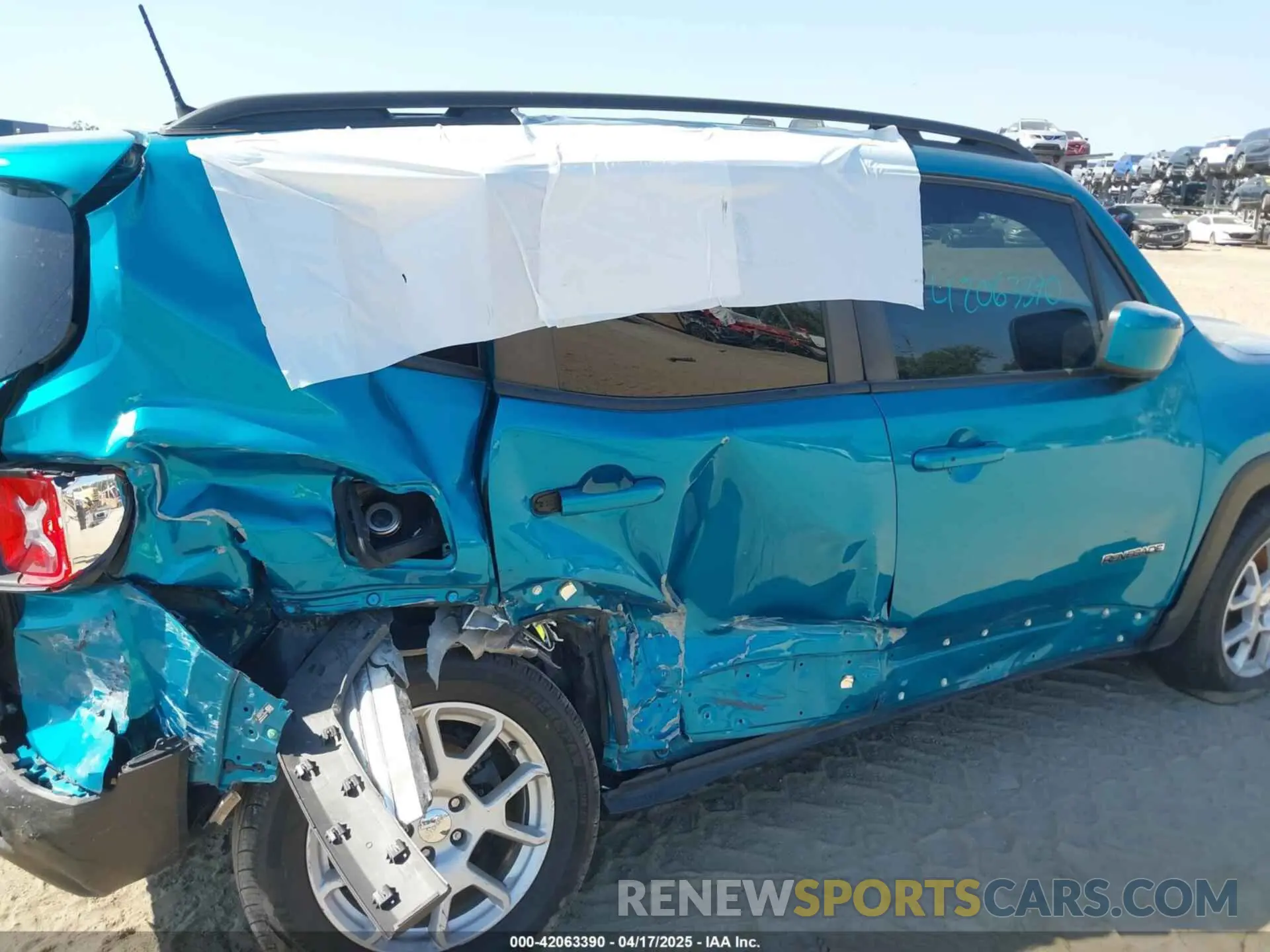 19 Photograph of a damaged car ZACNJAB10LPM09870 JEEP RENEGADE 2020