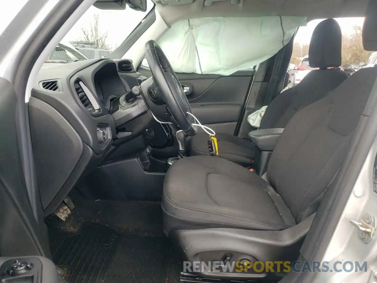 7 Photograph of a damaged car ZACNJAB12LPK99579 JEEP RENEGADE 2020